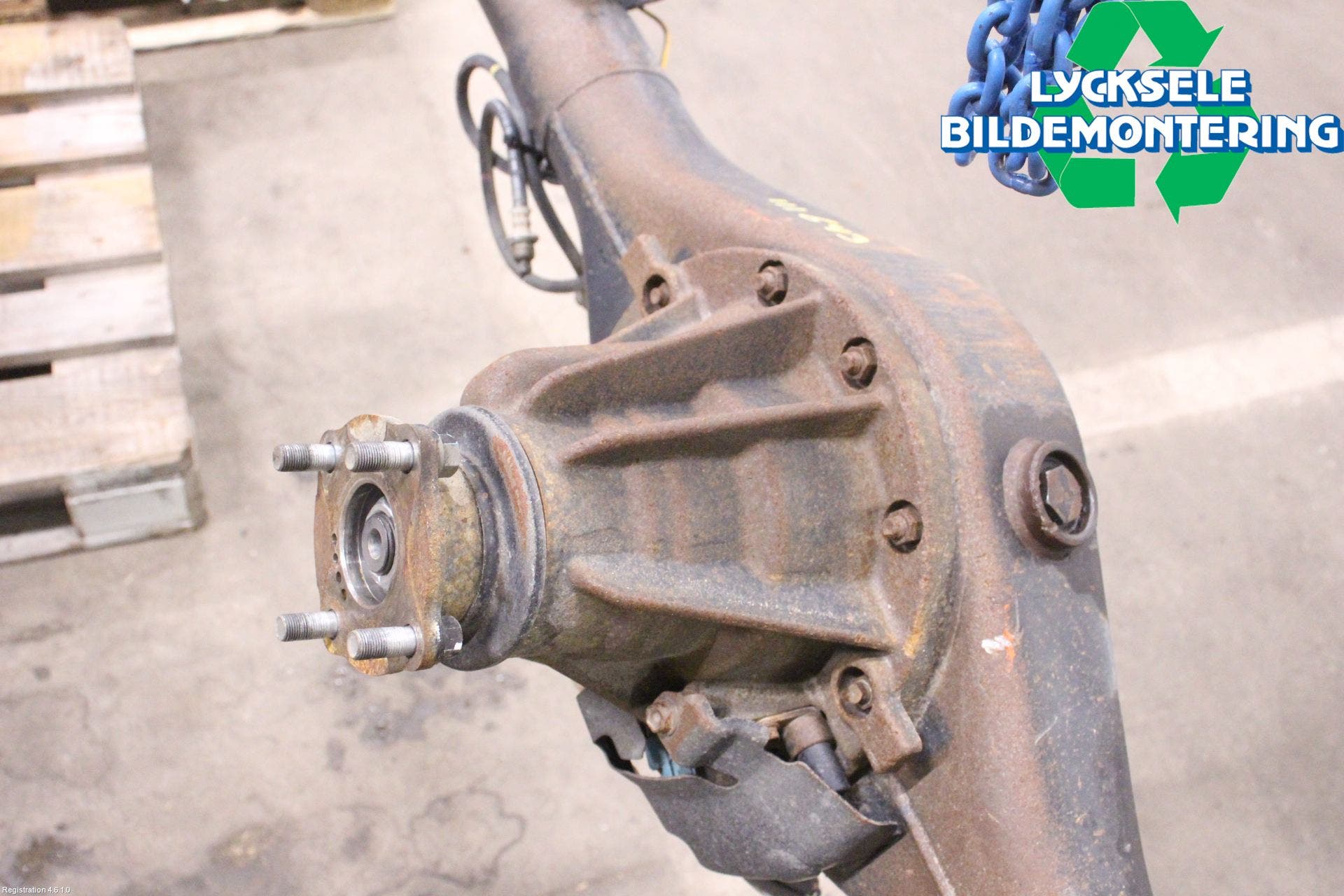 Toyota HILUX 16- Bakaxel