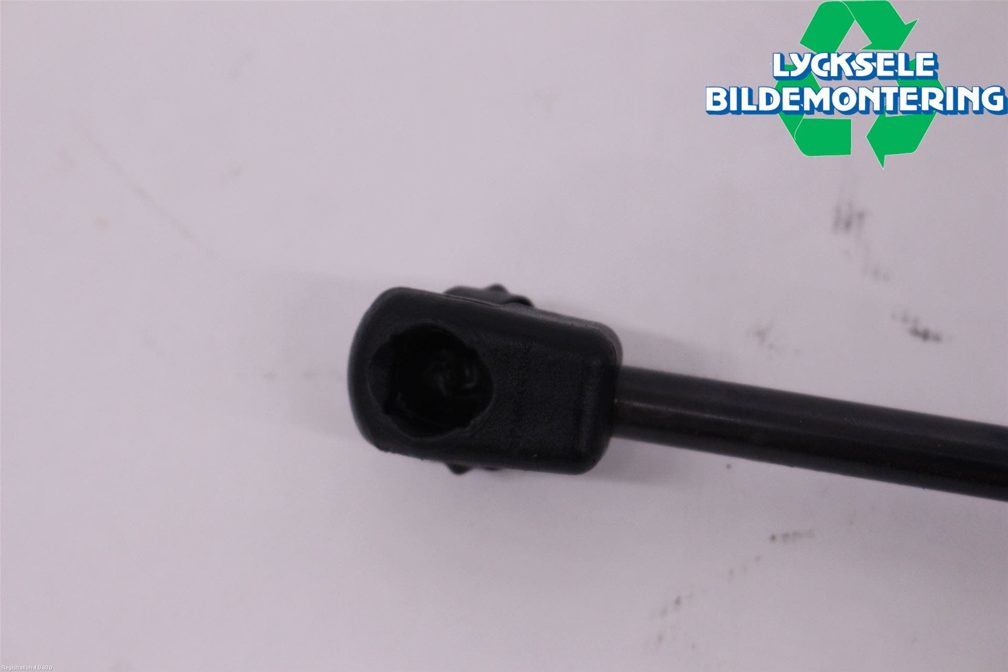 Audi A4 ALLROAD 17- Gasfjäder Baklucka