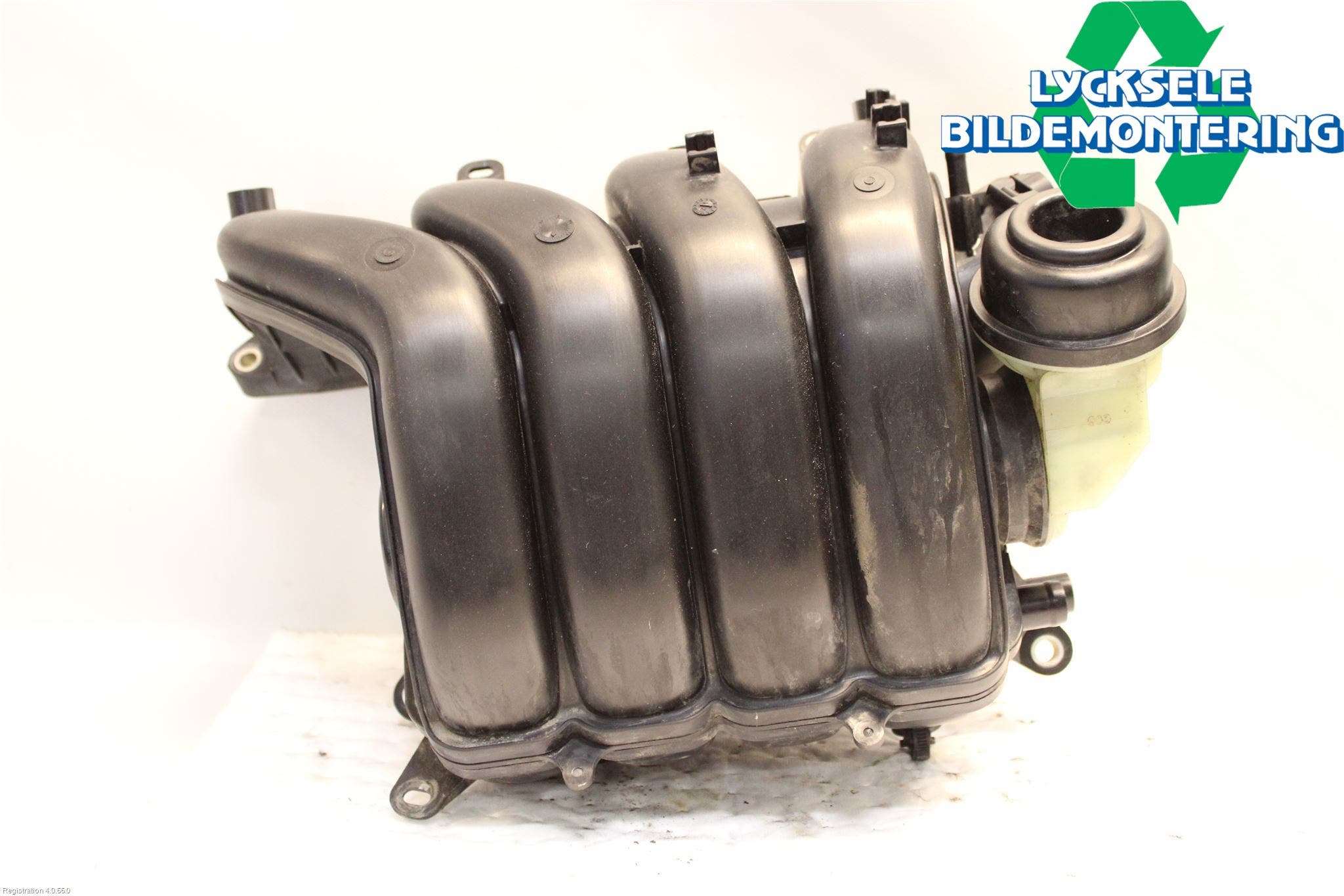 Toyota RAV 4 06-12 Grenrör Insug