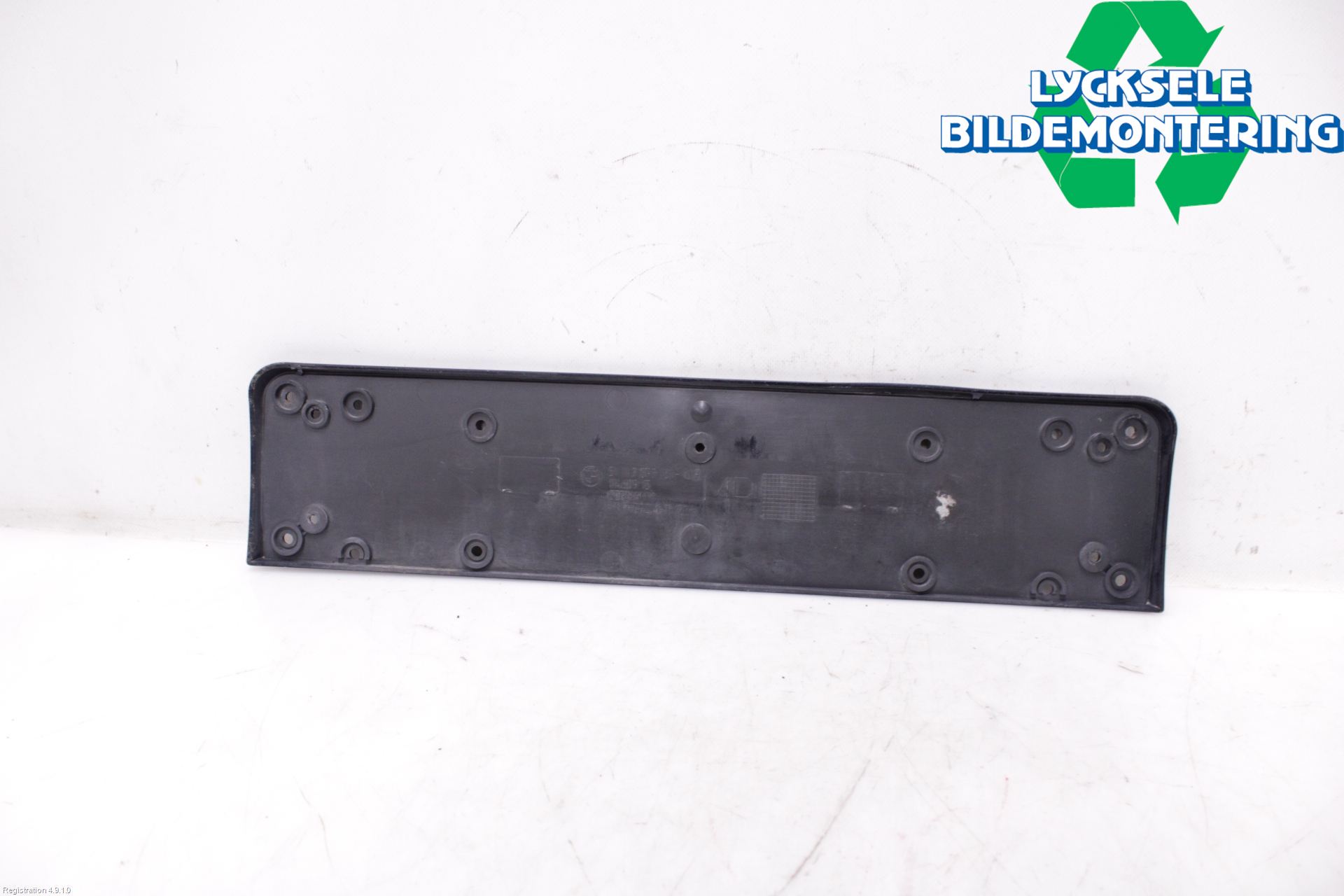 BMW 5 E60/61 Sed/Tou 02-10 Skylthållare