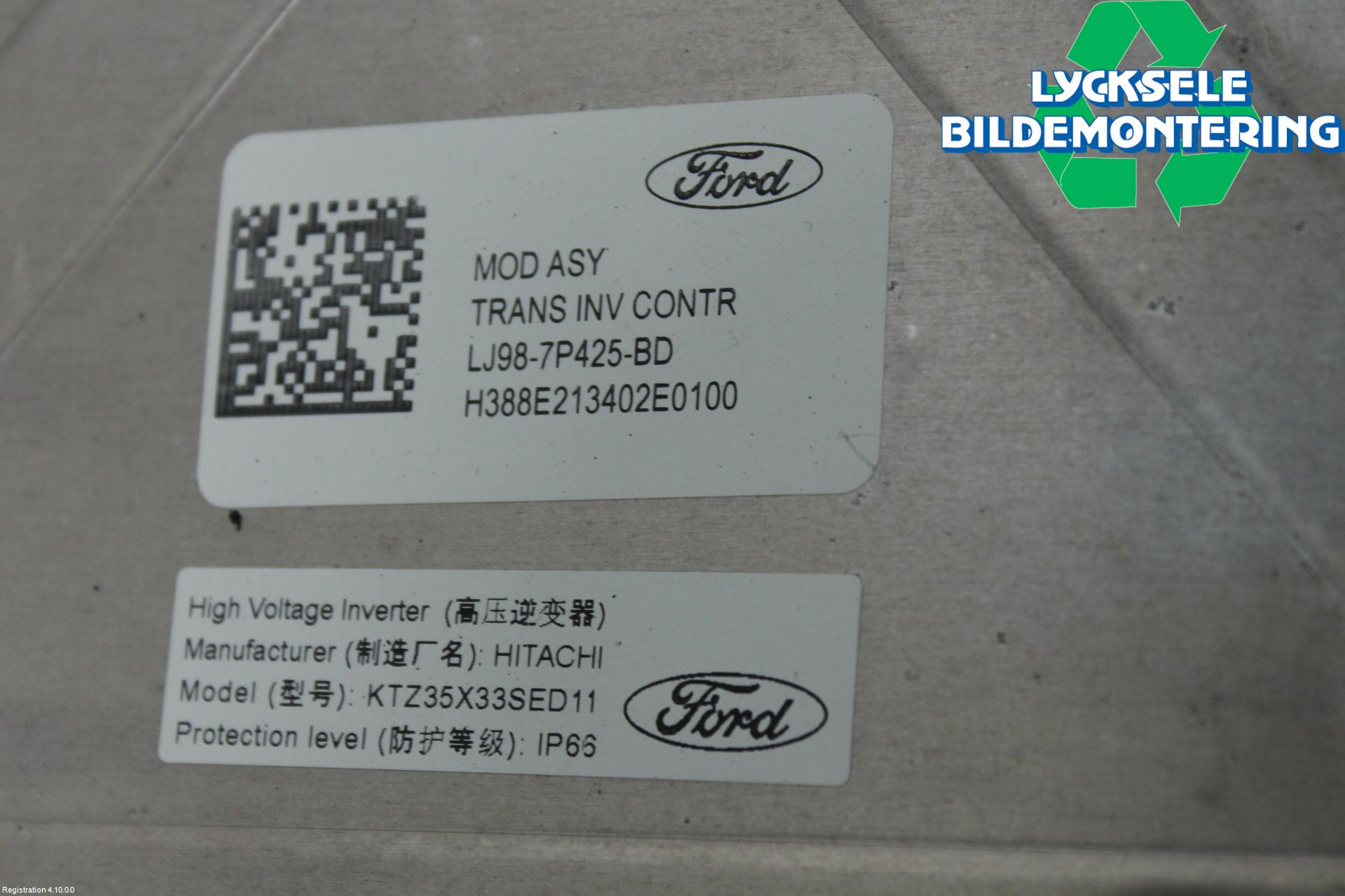 Ford MUSTANG Mach-E 21- Inverter 12 -> 220 V