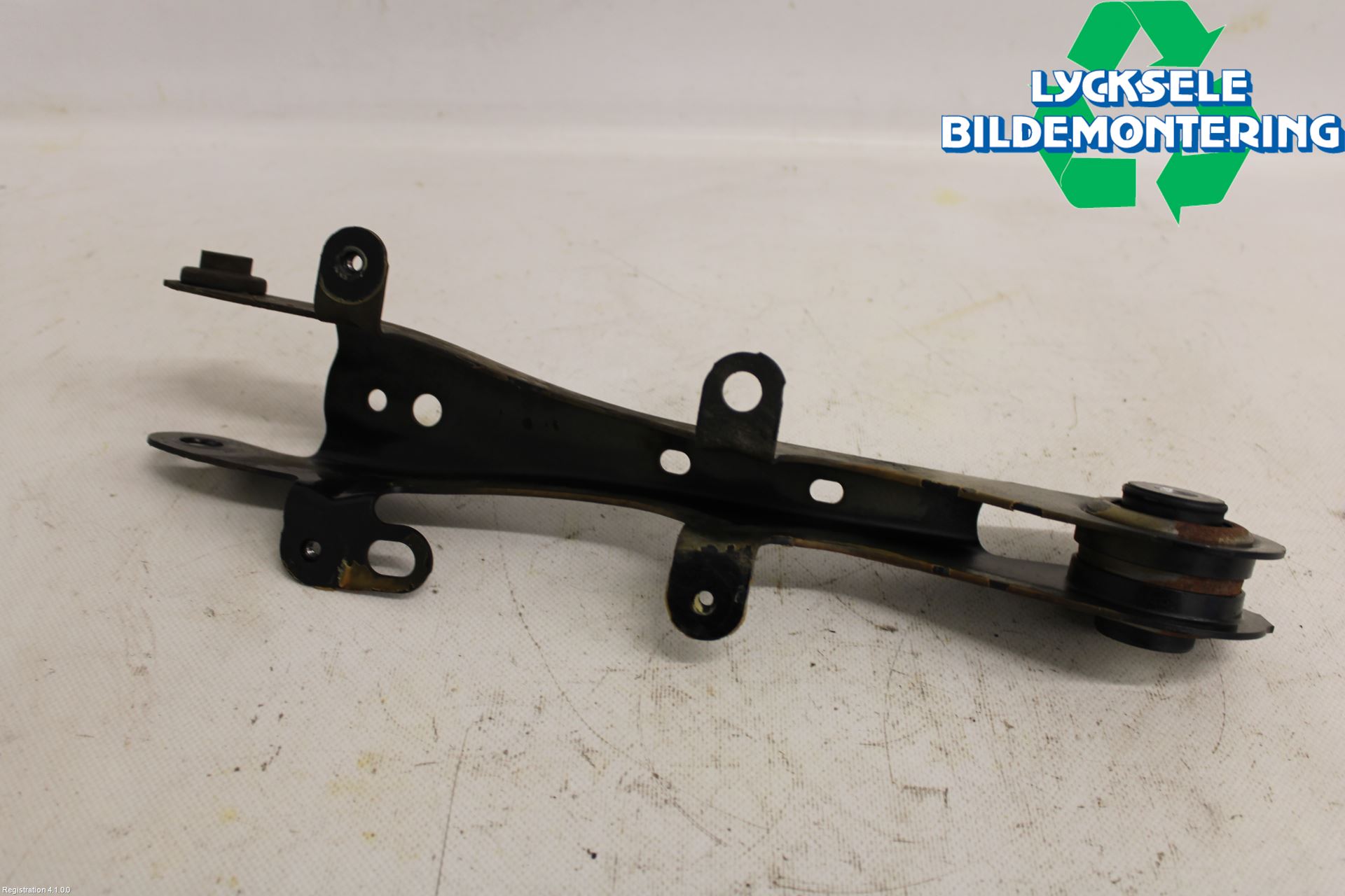 Mazda CX-60 22- Bärarm Bak Vänster