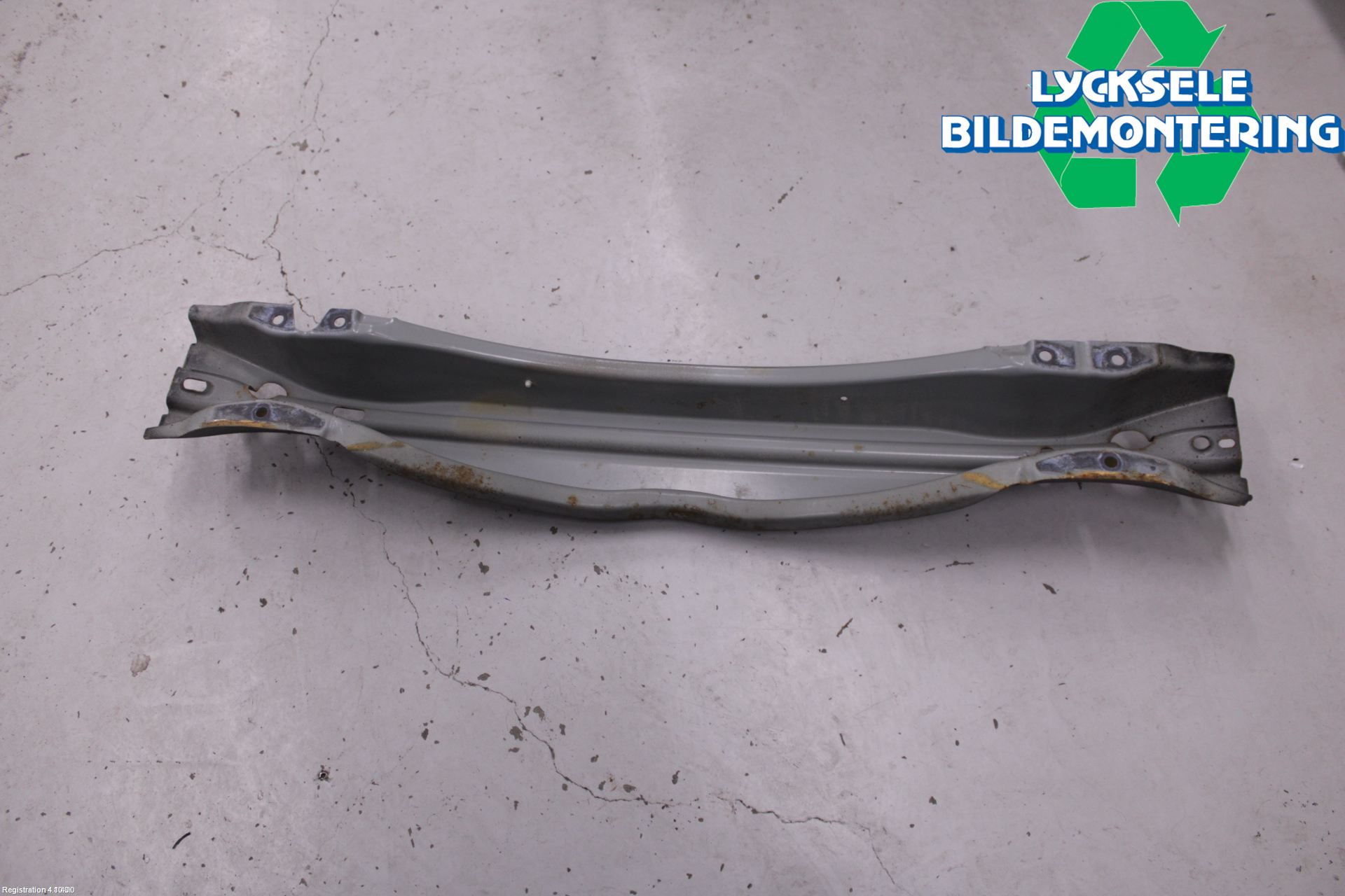Volvo XC70 08-13 Stötfångarbalk Bak