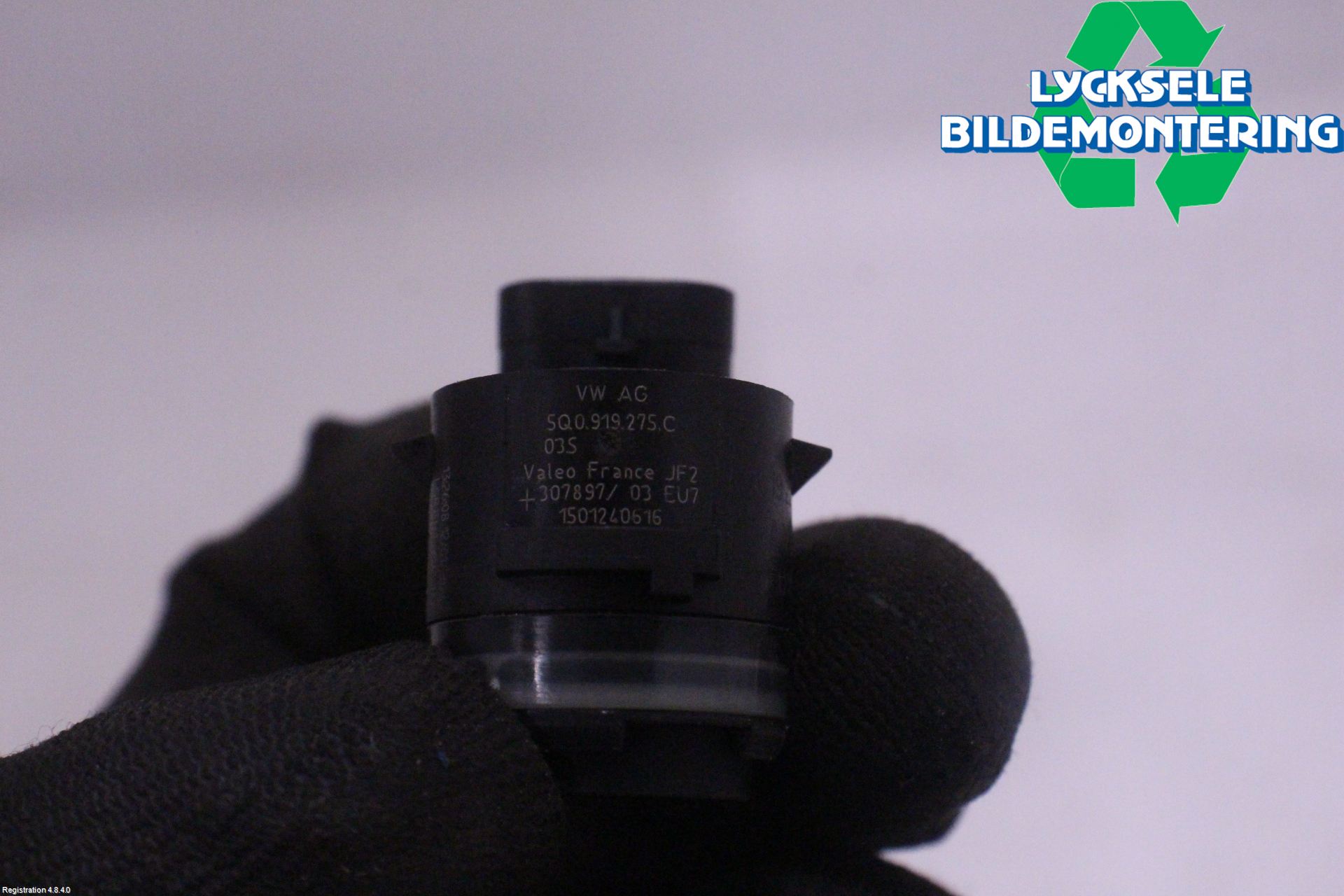 Skoda KAMIQ 20- Parkeringshjälp Frontsensor