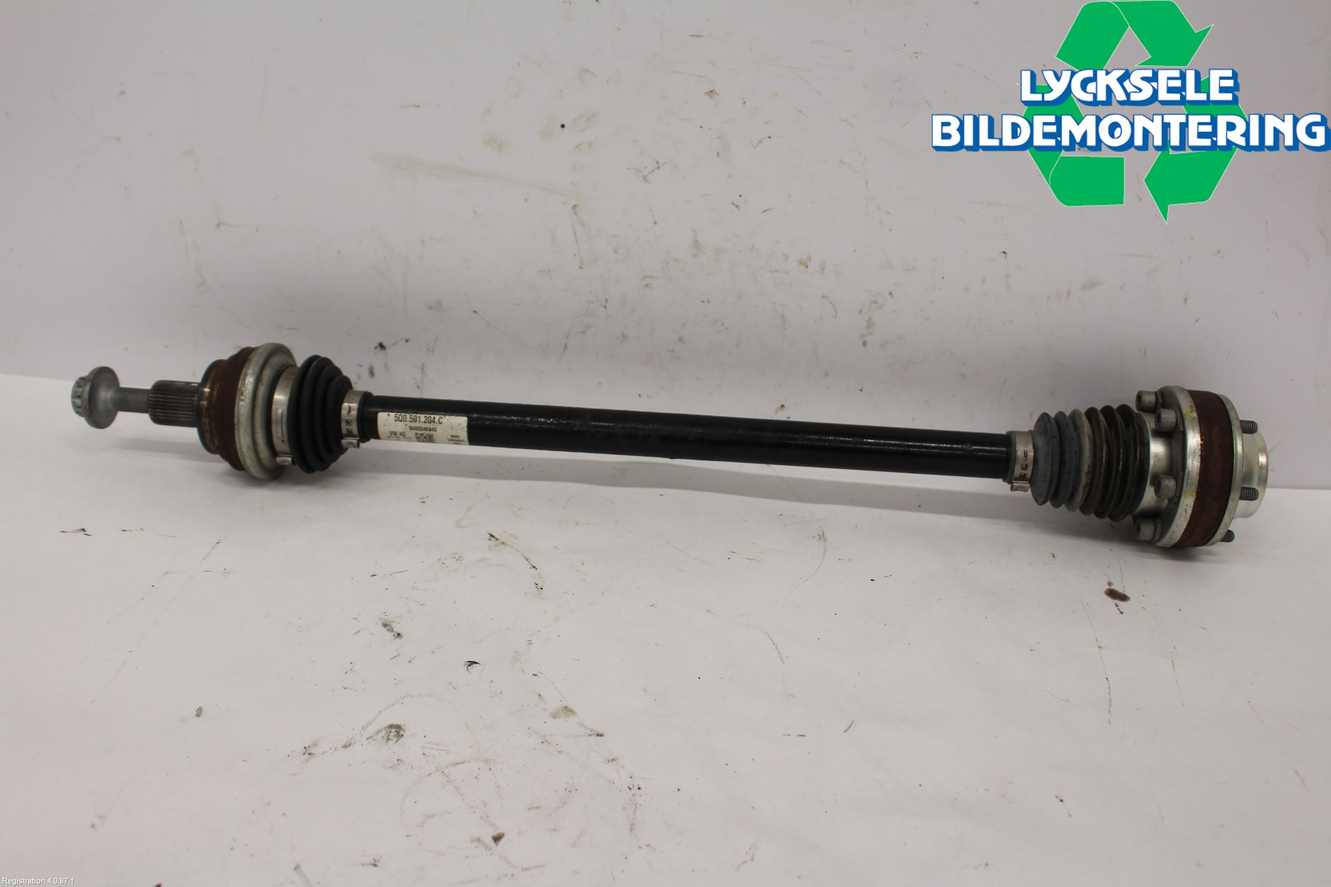 Volkswagen VW T-ROC 18- Drivaxel Bak Höger