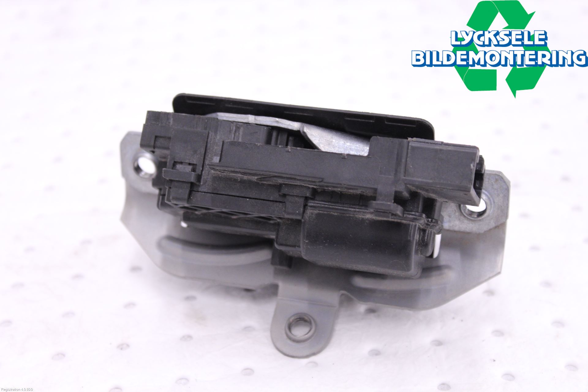 Ford KUGA 17-19 Låskista Baklucka