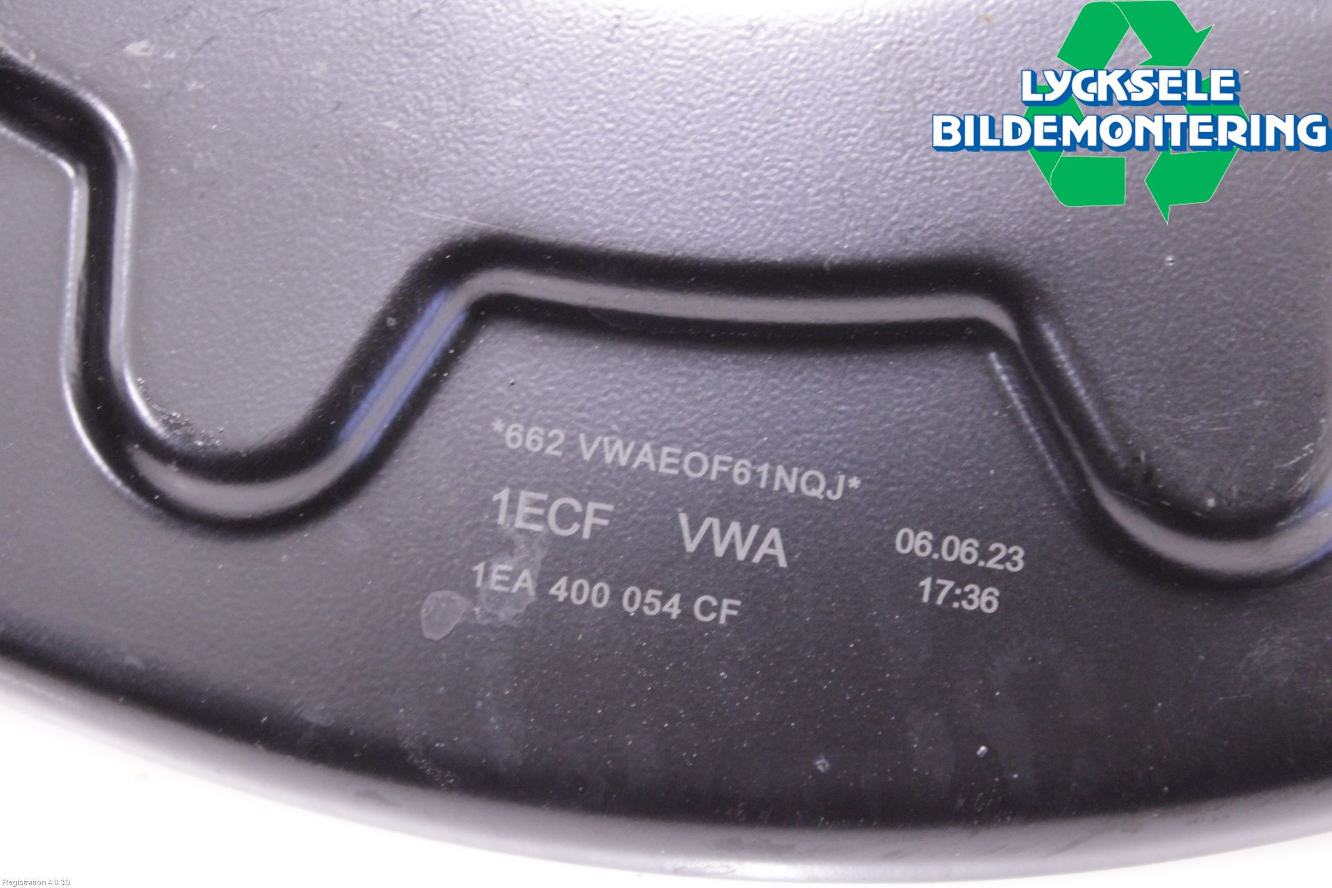 Volkswagen VW ID.4 21- Bromssköld Fram