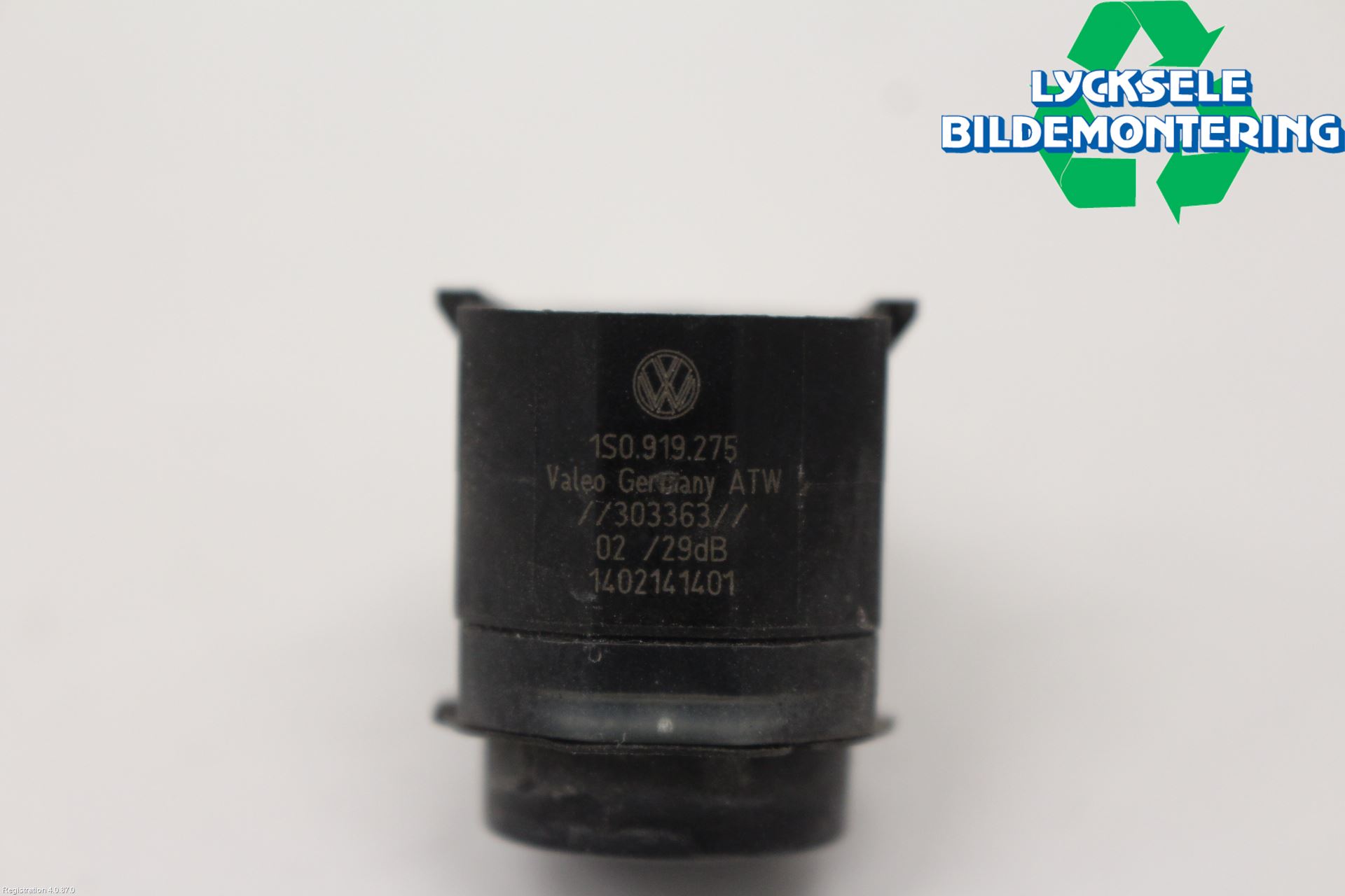 Skoda SUPERB 09-15 Parkeringshjälp Frontsensor