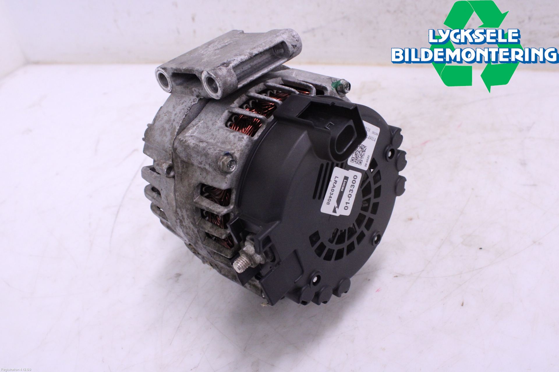 Mercedes-Benz MB E-KLASS (W212) 09-16 Generator