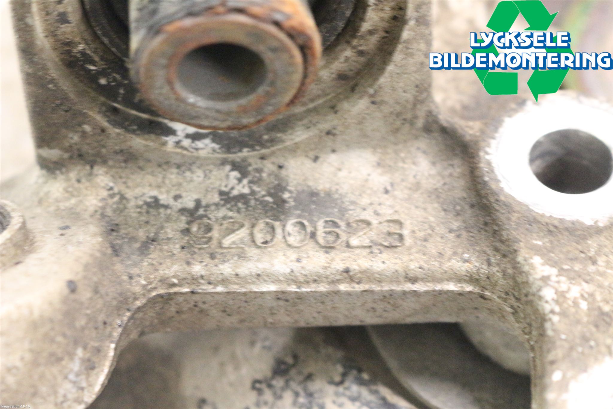 Volvo V70 05-08 Hjullagerhus-Spindel Vä B