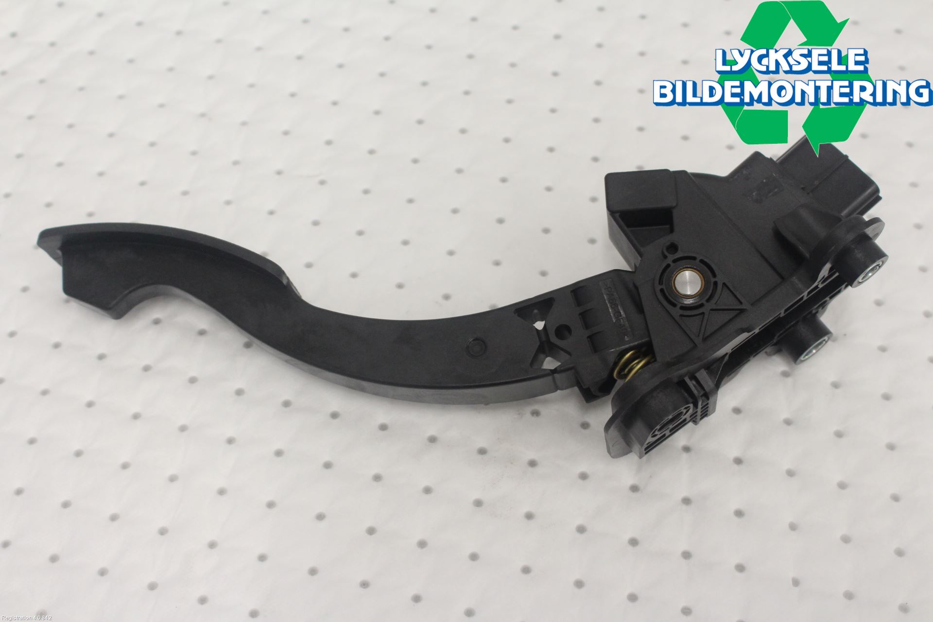 Mitsubishi OUTLANDER 13-21 Gaspedal