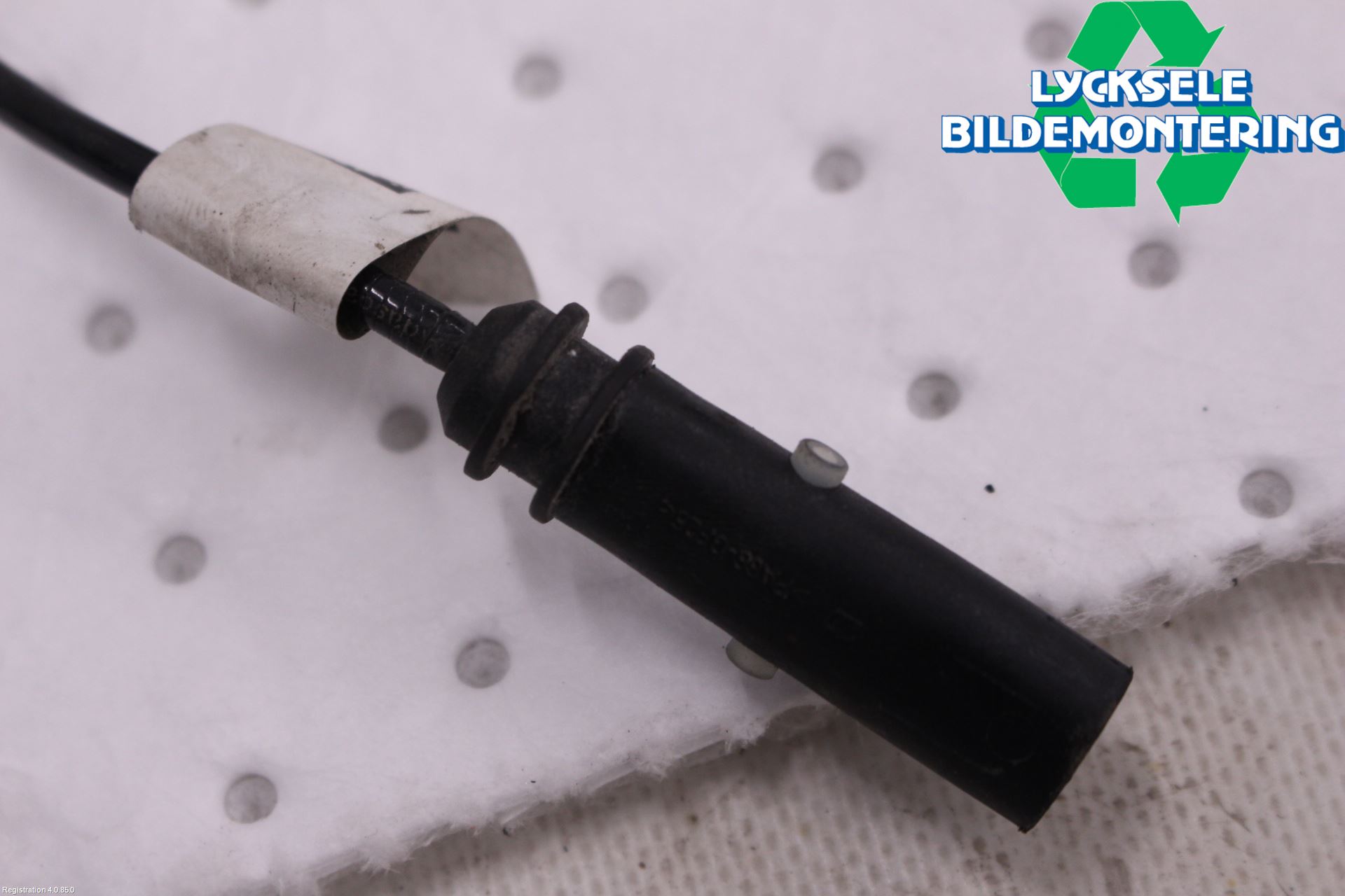 BMW 5 G30/G31/F90 17-23 Abs Sensor