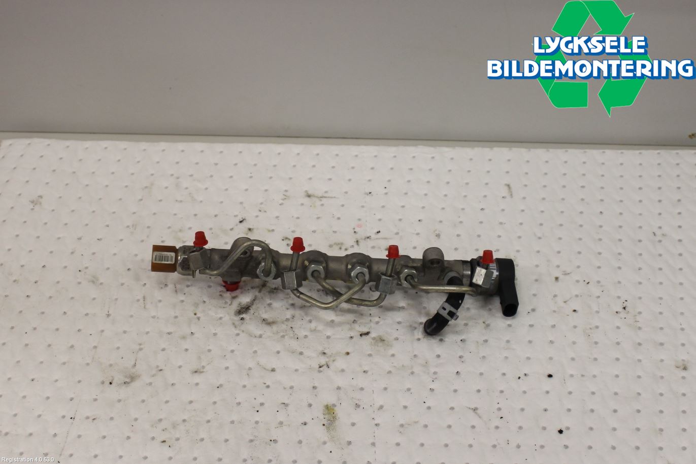 Volkswagen VW PASSAT 11-14 Inj. Fuelrail
