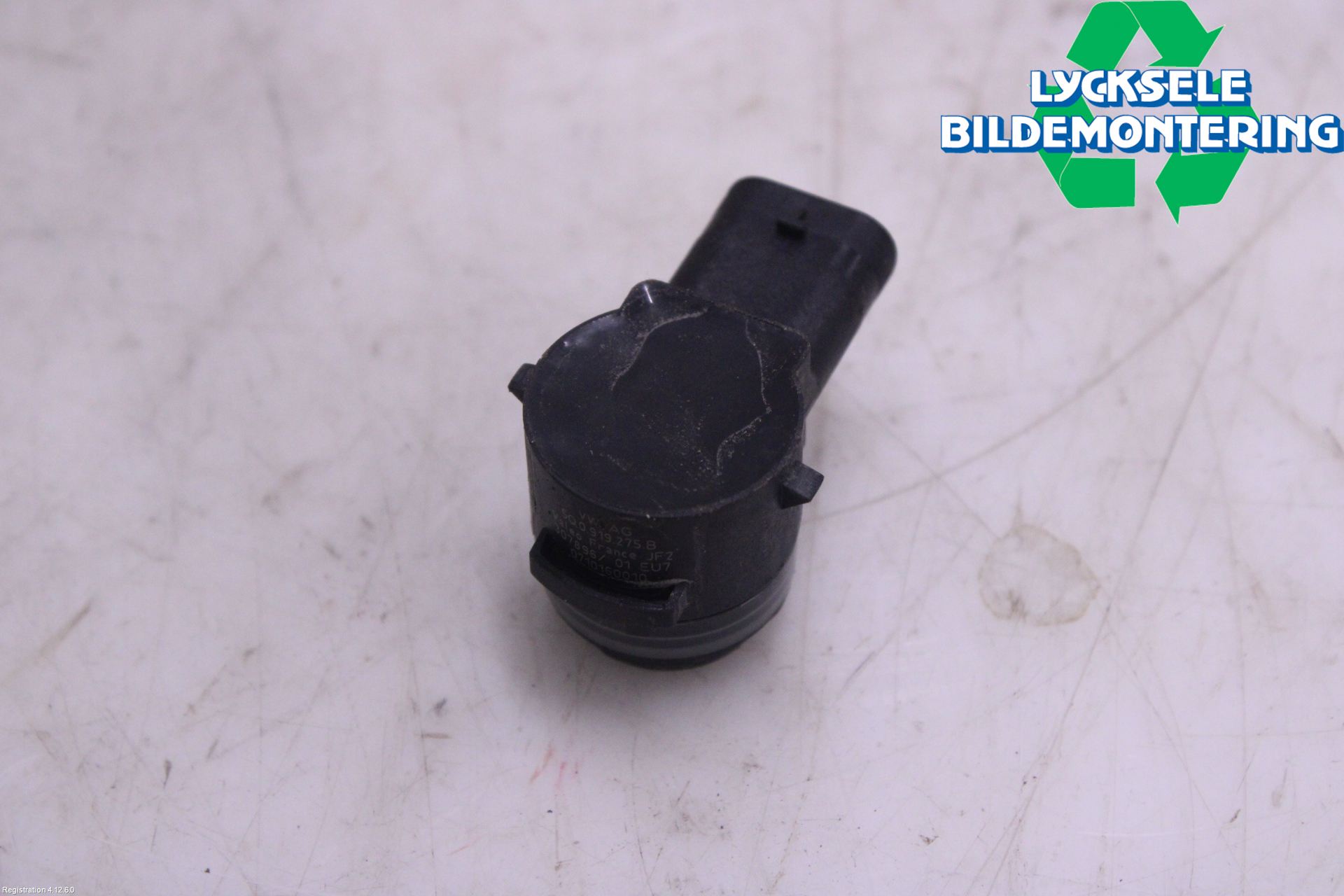 Audi A4 ALLROAD 17- Parkeringshjälp Frontsensor