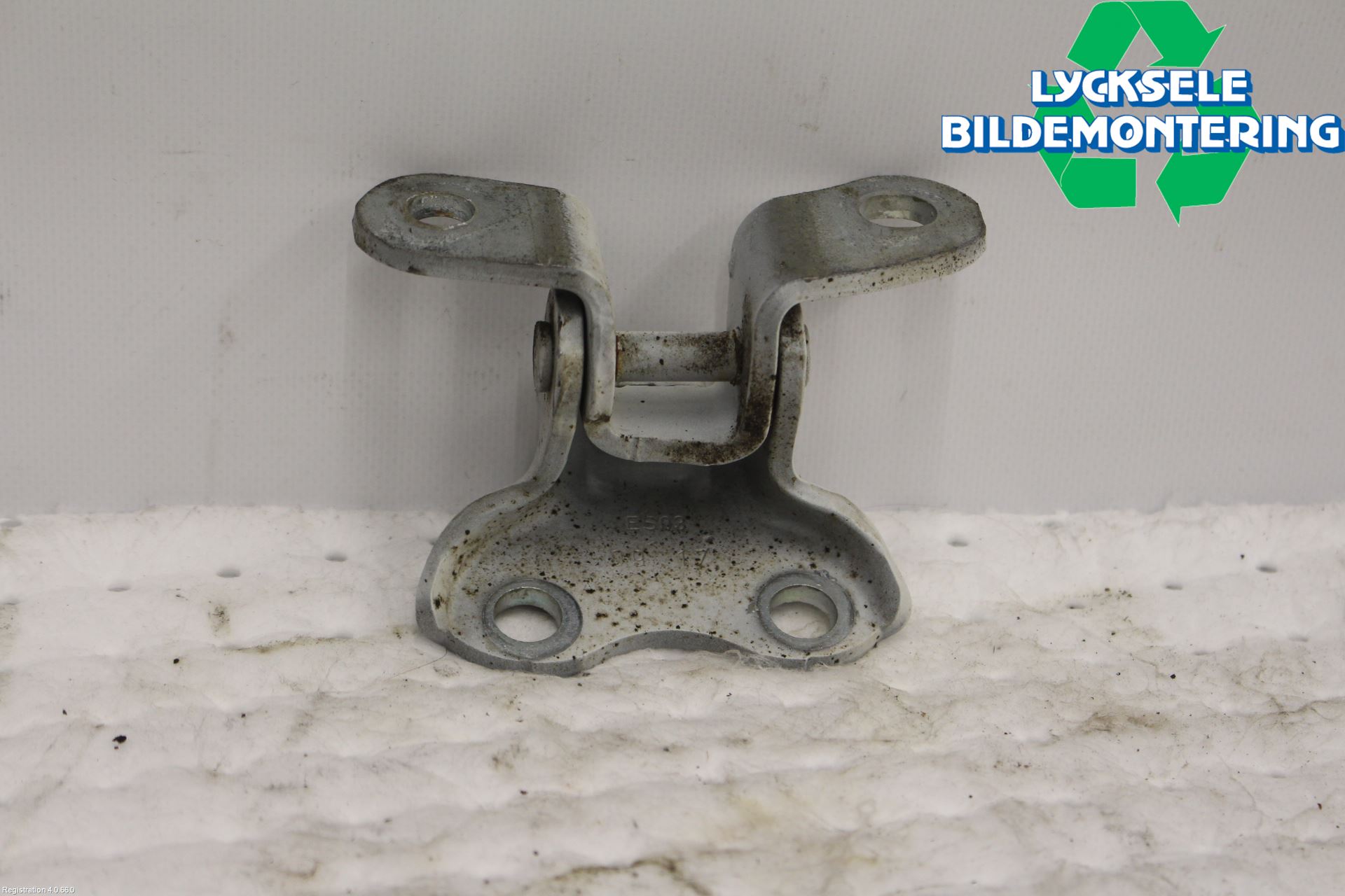 Toyota AURIS 13-19 Dörrgångjärn