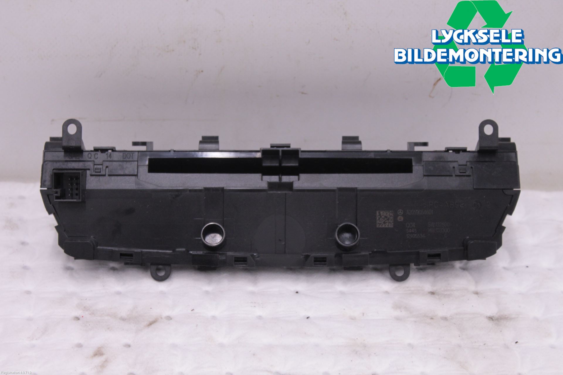 Mercedes-Benz MB C-KLASS (W205) 14-21 Cd Radio - Multimediapanel