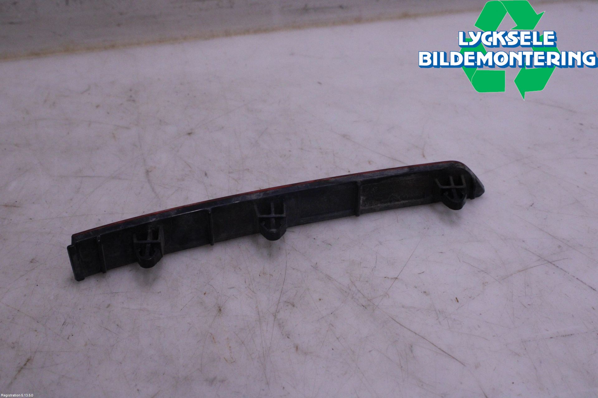 Volkswagen VW TIGUAN 16-24 Dimljus/Reflex Bak