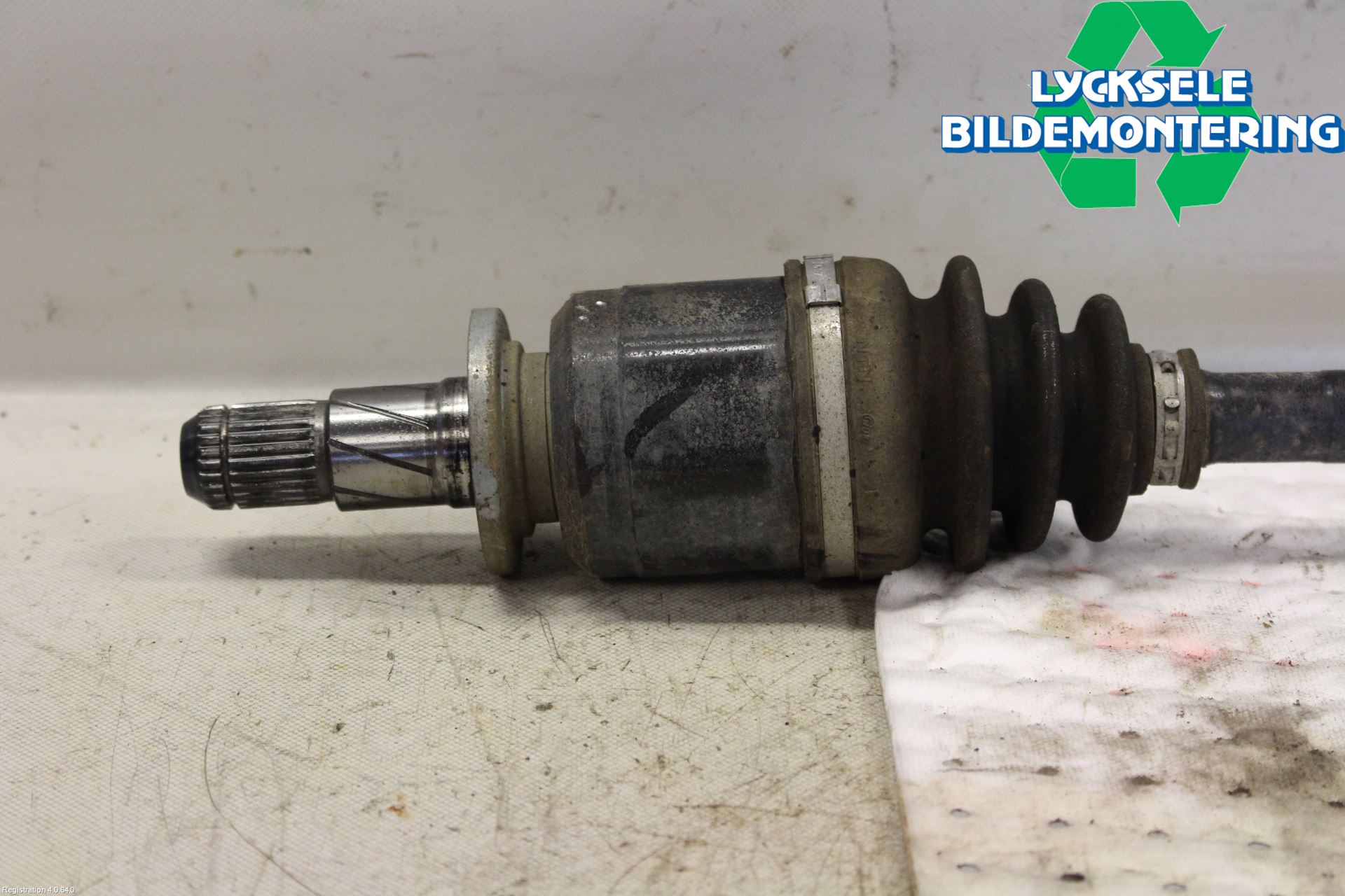 Subaru FORESTER SJ 13-18 Drivaxel Bak Höger