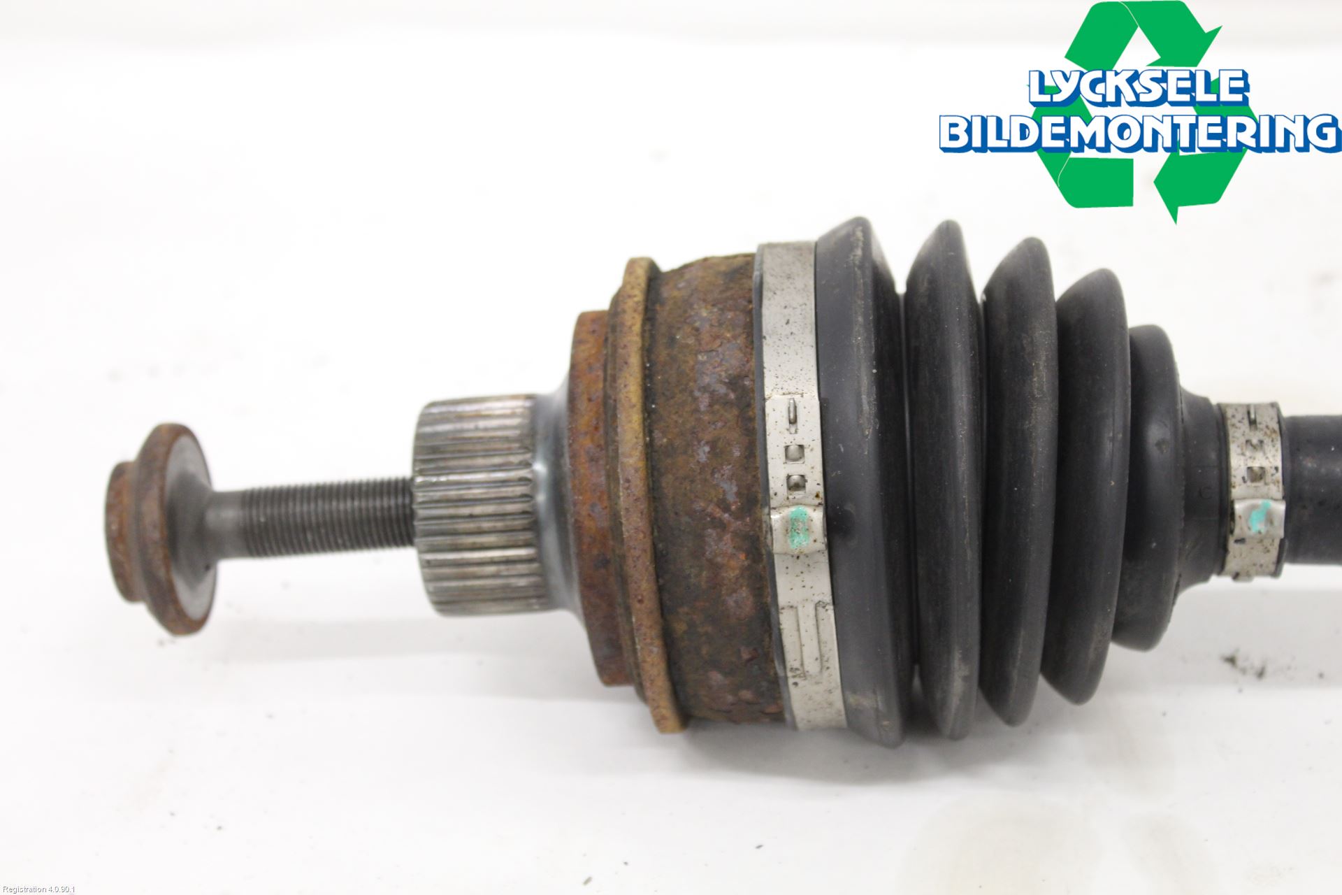 Volkswagen VW TOUAREG CR 18- Drivaxel Fram Höger