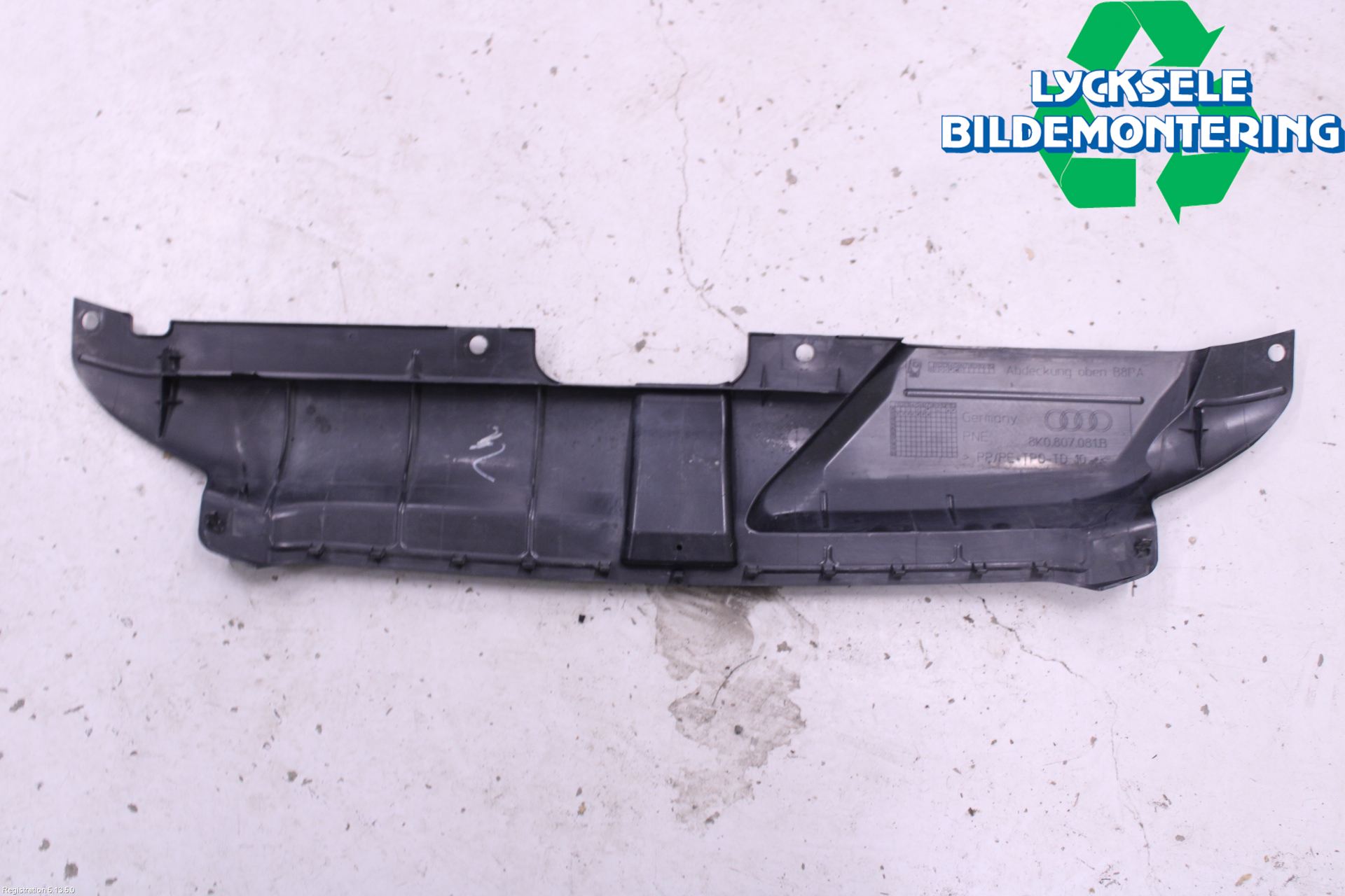 Audi A4 12-15 Täckplast Front