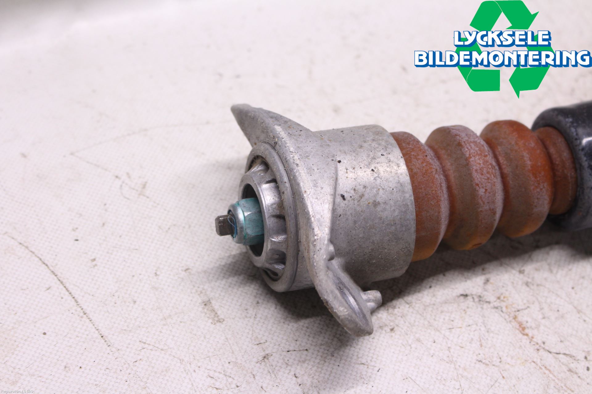 Skoda FABIA 15-21 Stötdämpare Bak