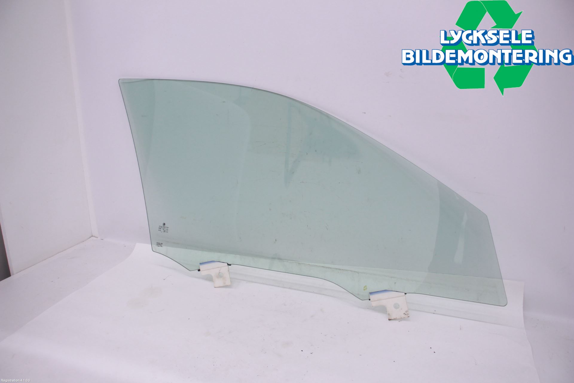 Skoda SUPERB 16-24 Dörruta Fram Vänster