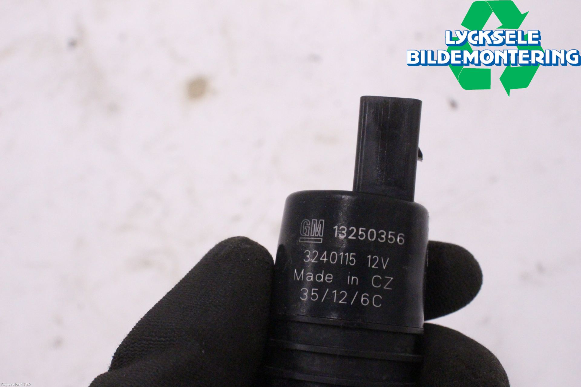 Chevrolet CAPTIVA Spolarpump Vindruta