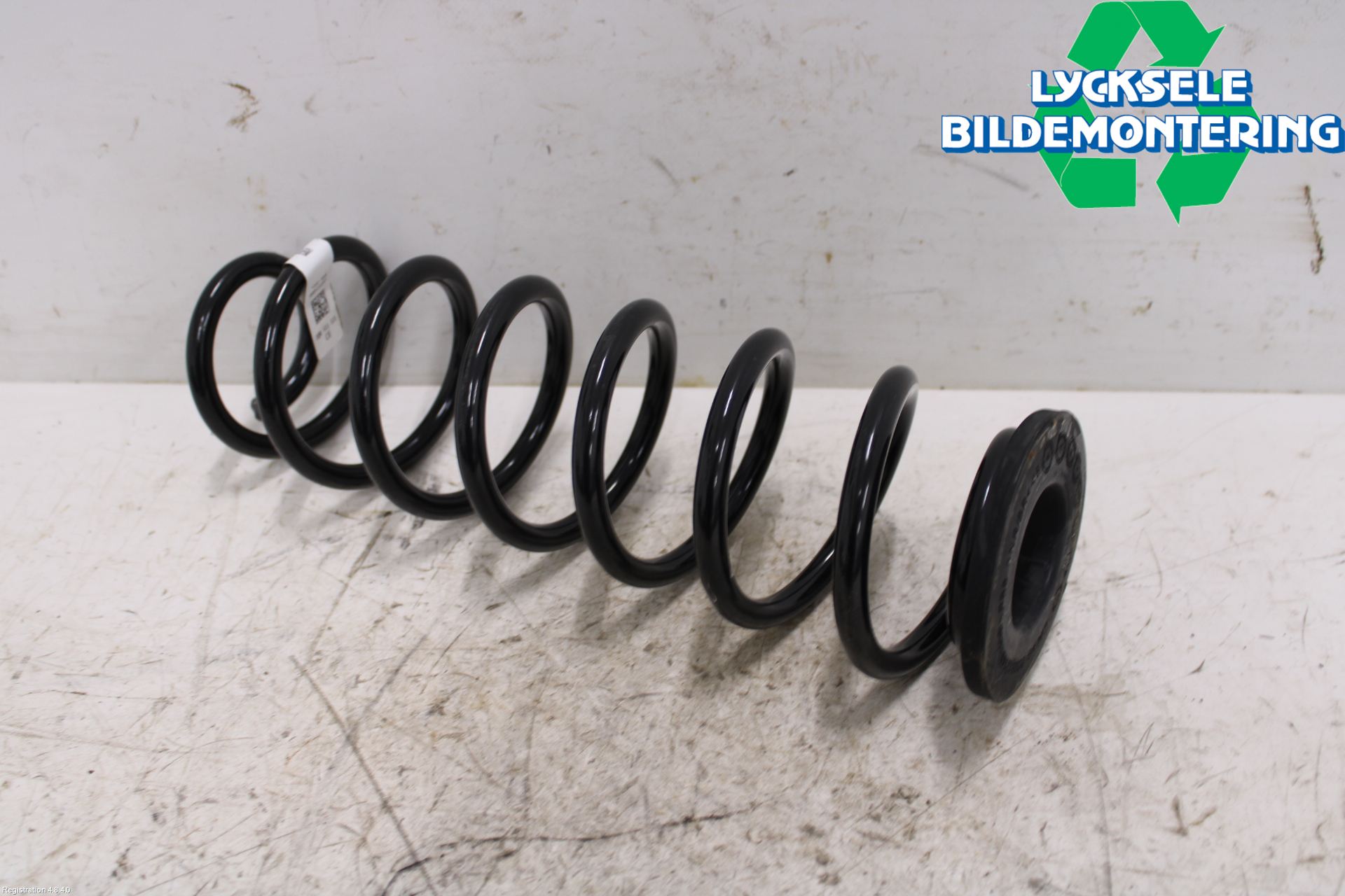 Skoda KAMIQ 20- Fjäder Bak