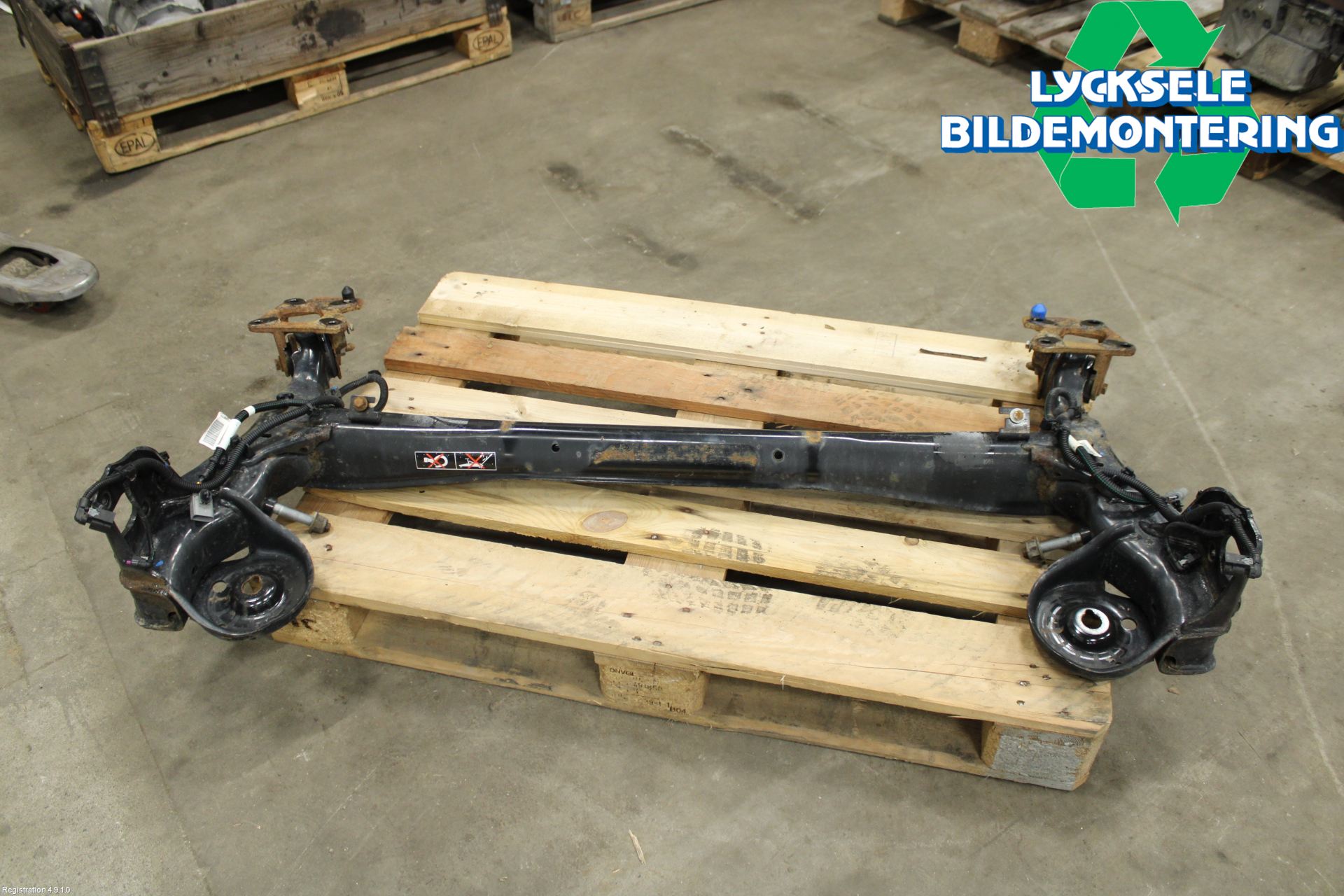 Peugeot PARTNER/E-PARTNER 19- Bakaxelbalk