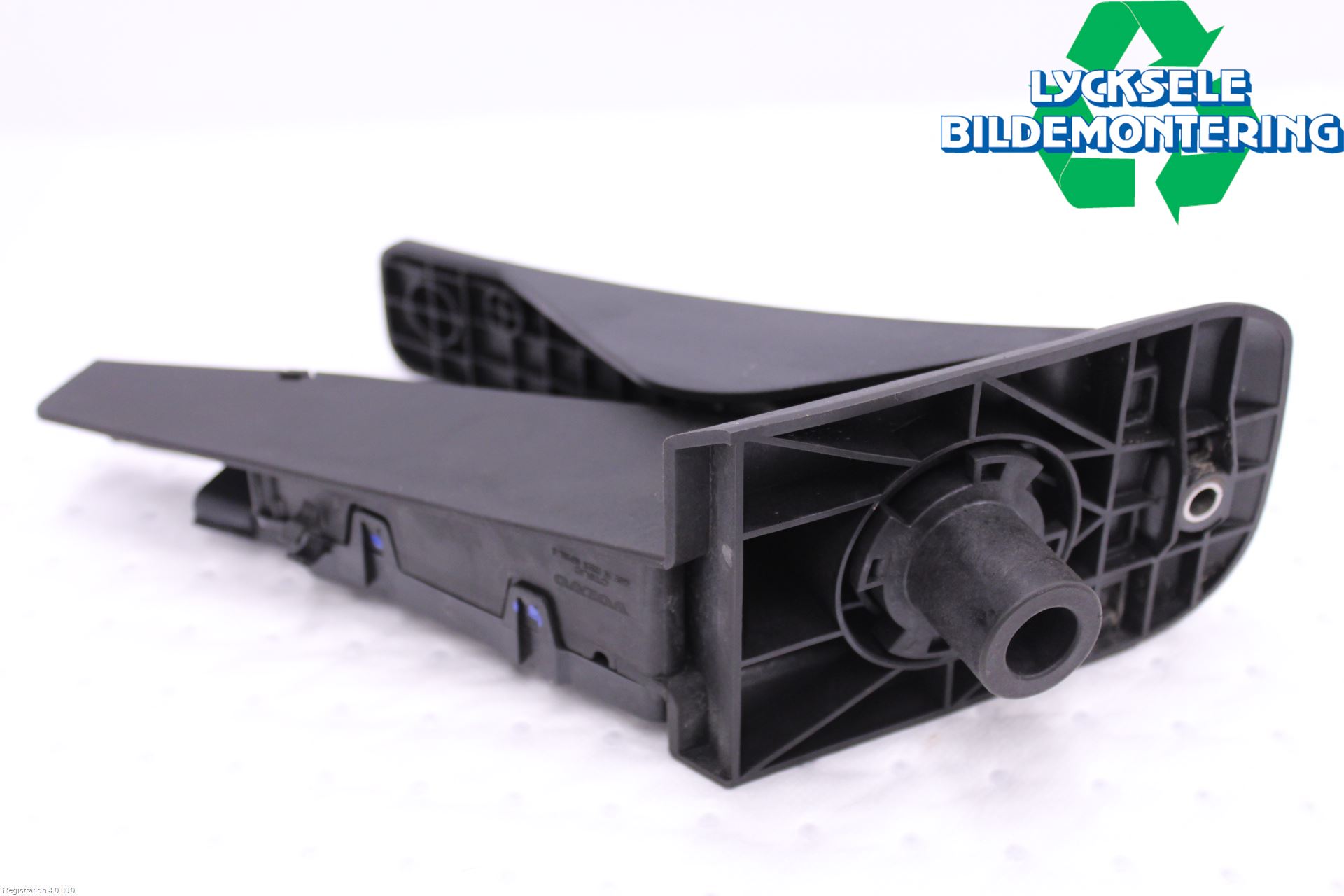 Volvo V90 17->> Gaspedal