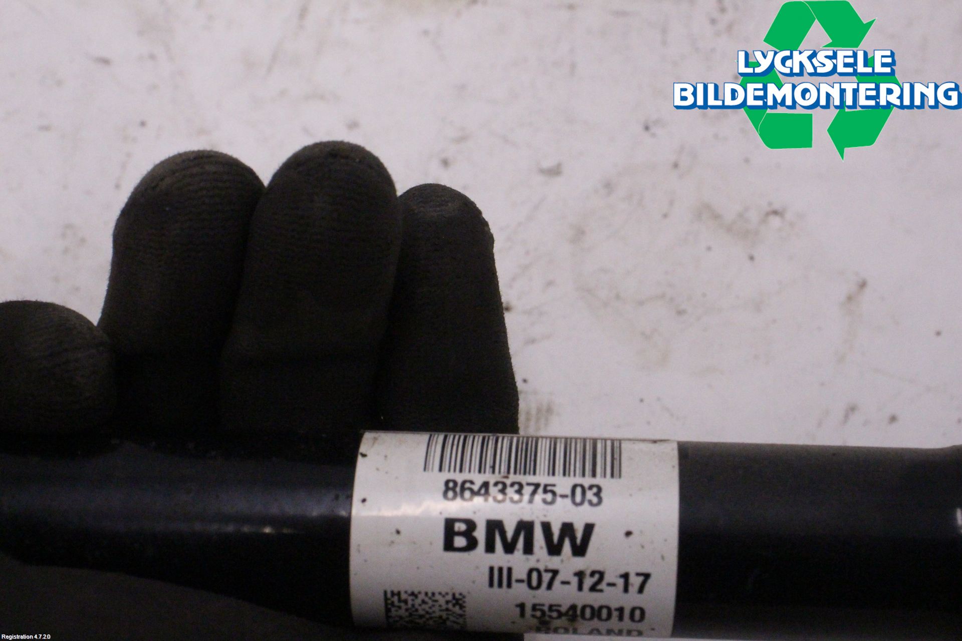 Mini COOPER CLUBMAN F54 16- Drivaxel Fram Vänster