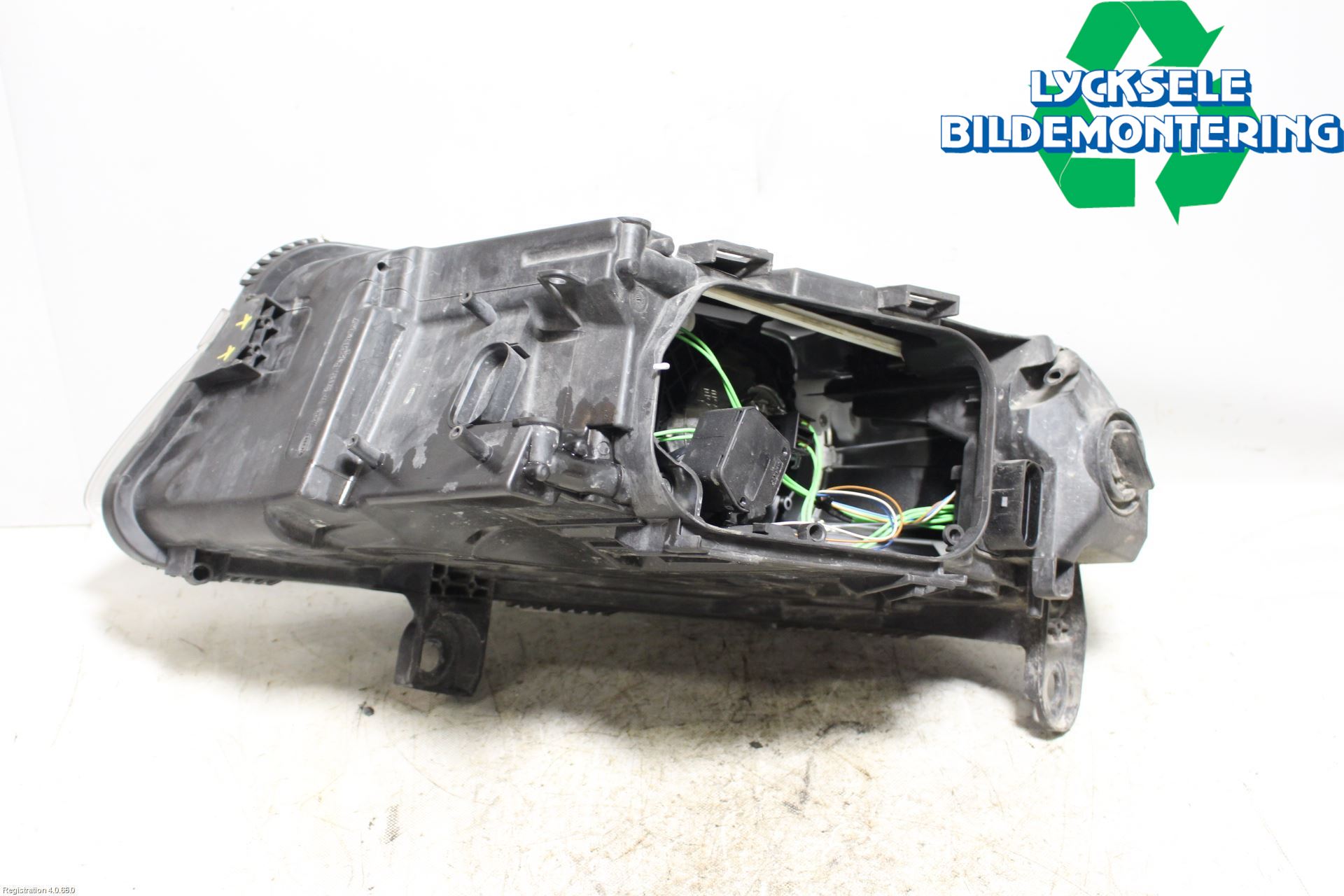 Audi A6/S6     05-11 Strålkastare Höger