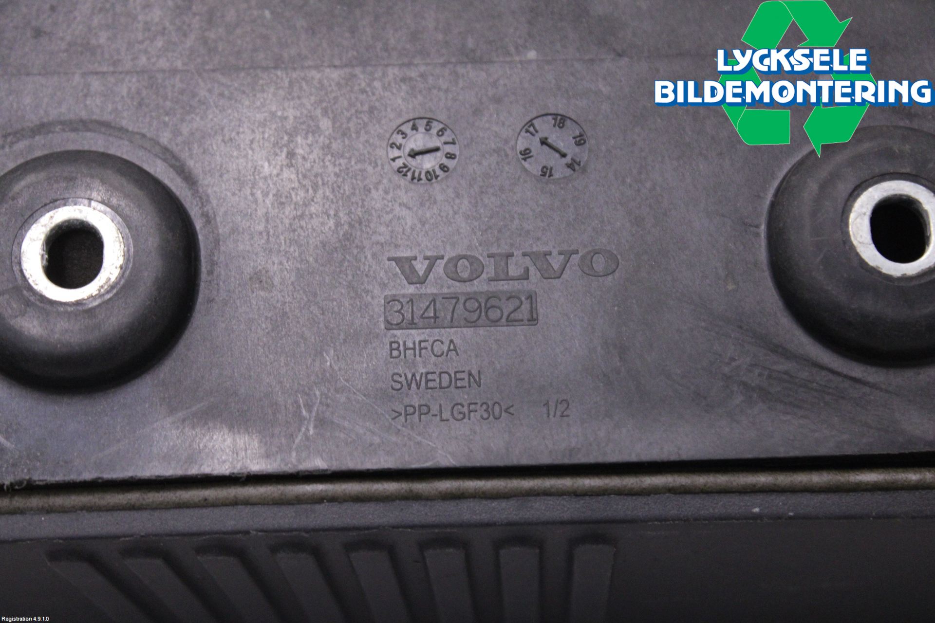Volvo V90 17->> Batterilåda-Fäste-Hållare