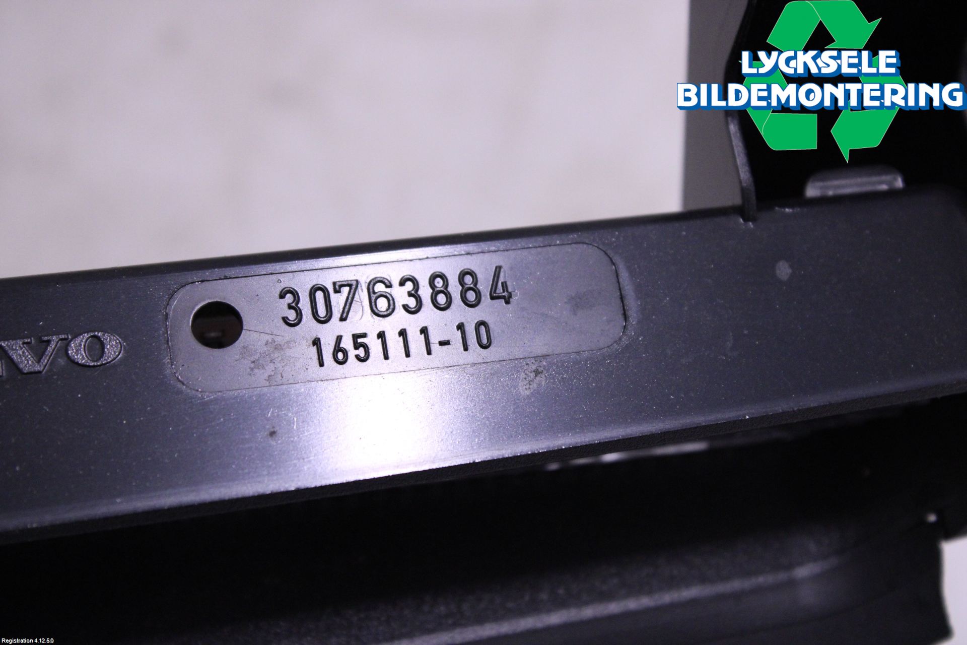 Volvo XC70 08-13 Bromsljus Bakruta