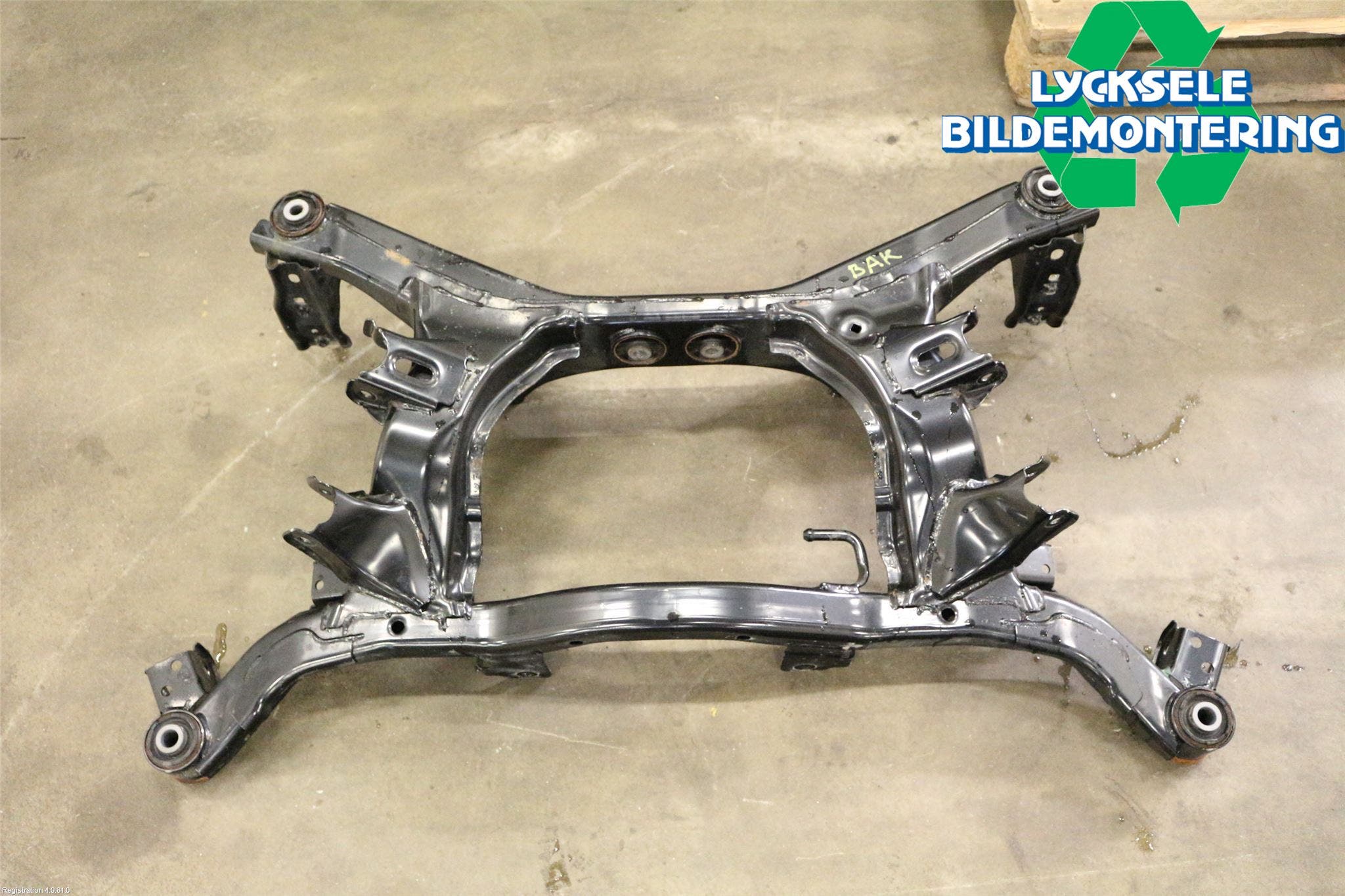 Subaru OUTBACK 15-20 Bakaxelbalk