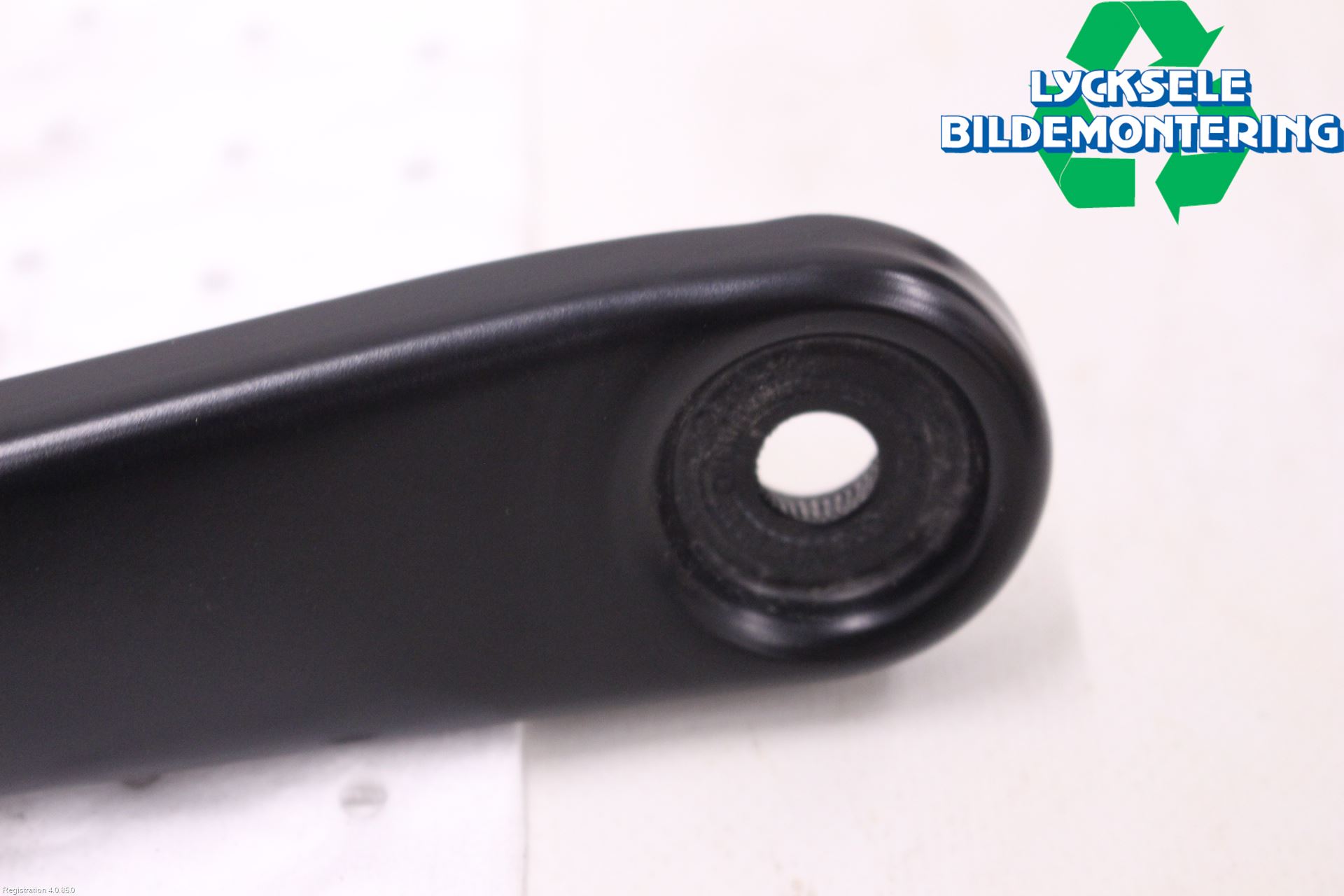BMW 5 G30/G31/F90 17-23 Torkararm Armar Vindruta