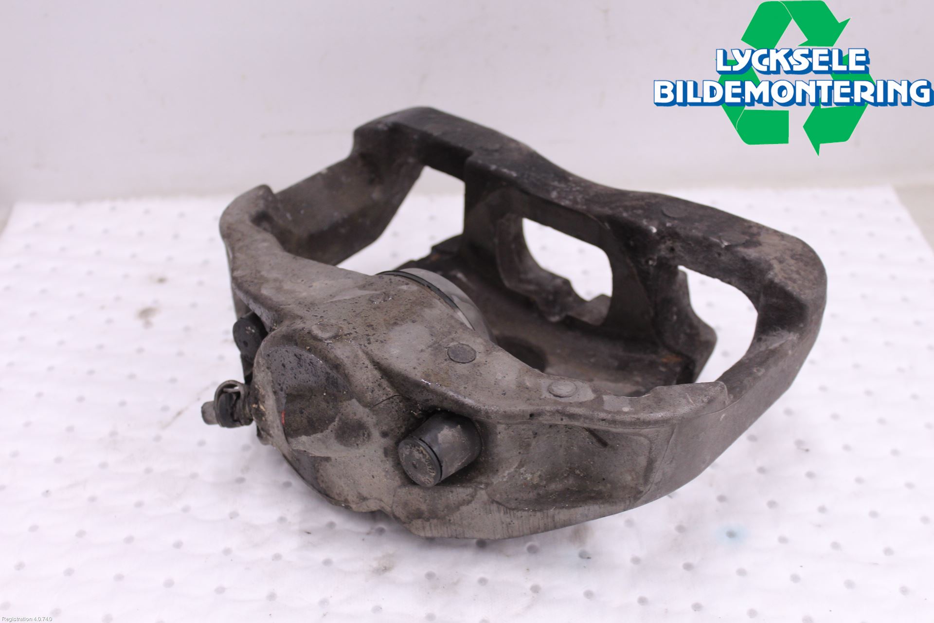 BMW 5 E60/61 Sed/Tou 02-10 Bromsok Fram Vänster