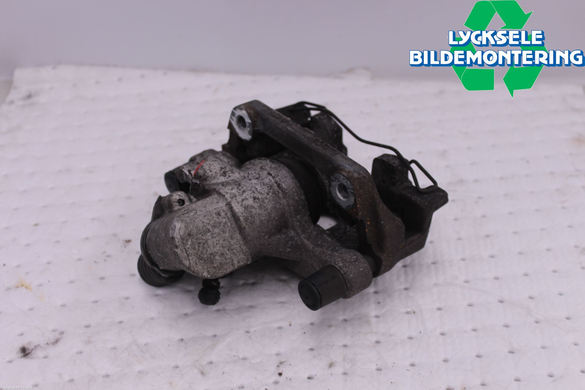 Ford FOCUS 15-18 Bromsok Bak Vänster