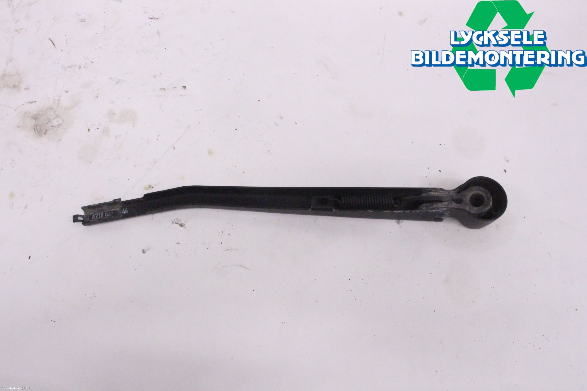 Mercedes-Benz MB CLS (C218/X218) 11-17 Torkararm-Bakruta