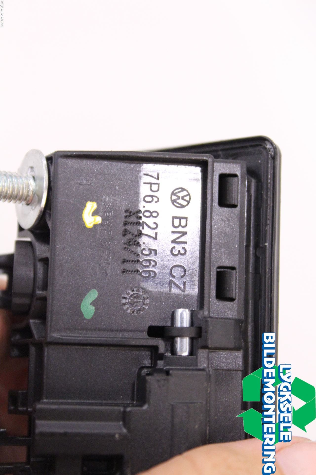 Volkswagen VW TOUAREG 7P 11-18 Bakluckehandtag