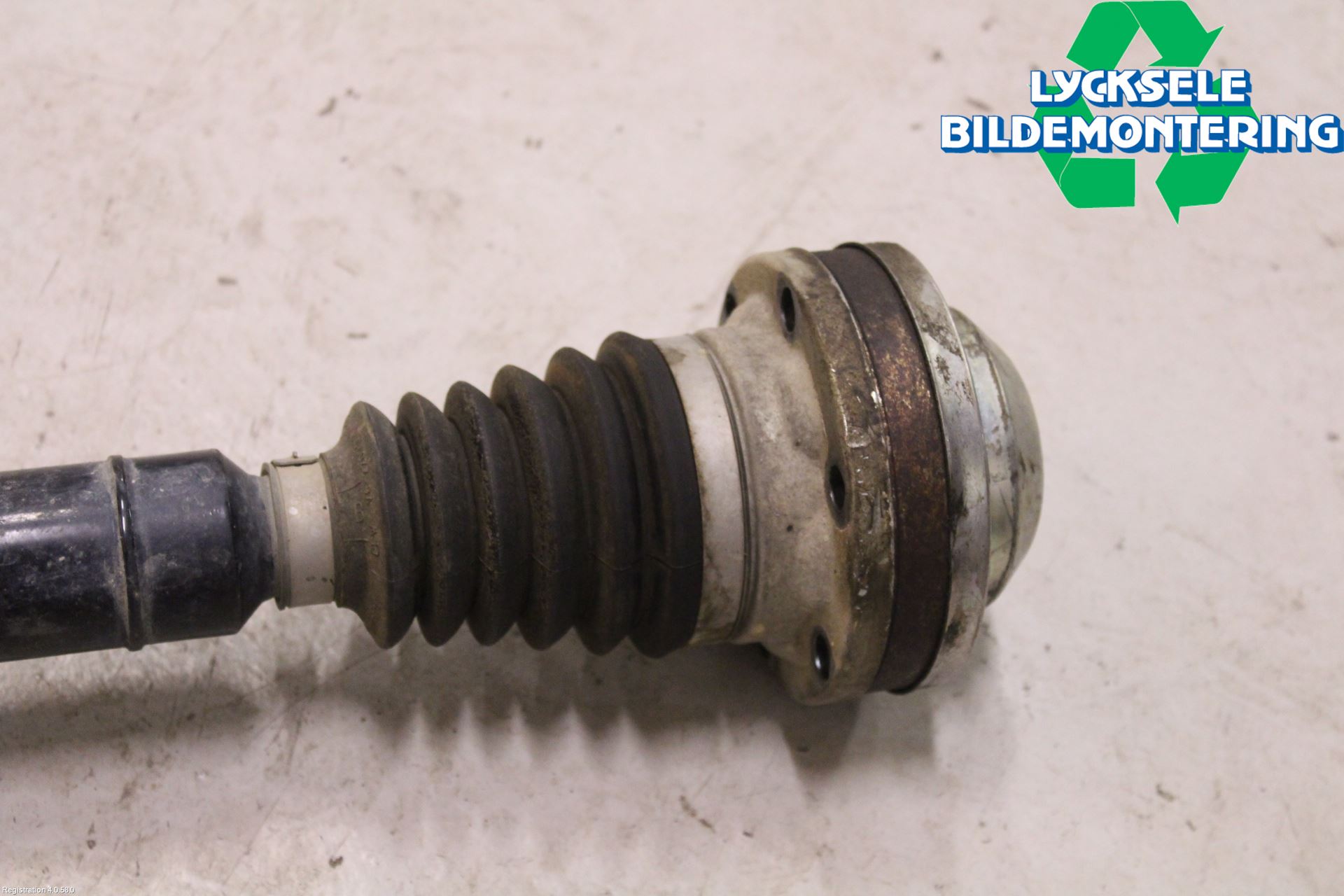 Skoda OCTAVIA (1Z) 05-13 Drivaxel Fram Höger