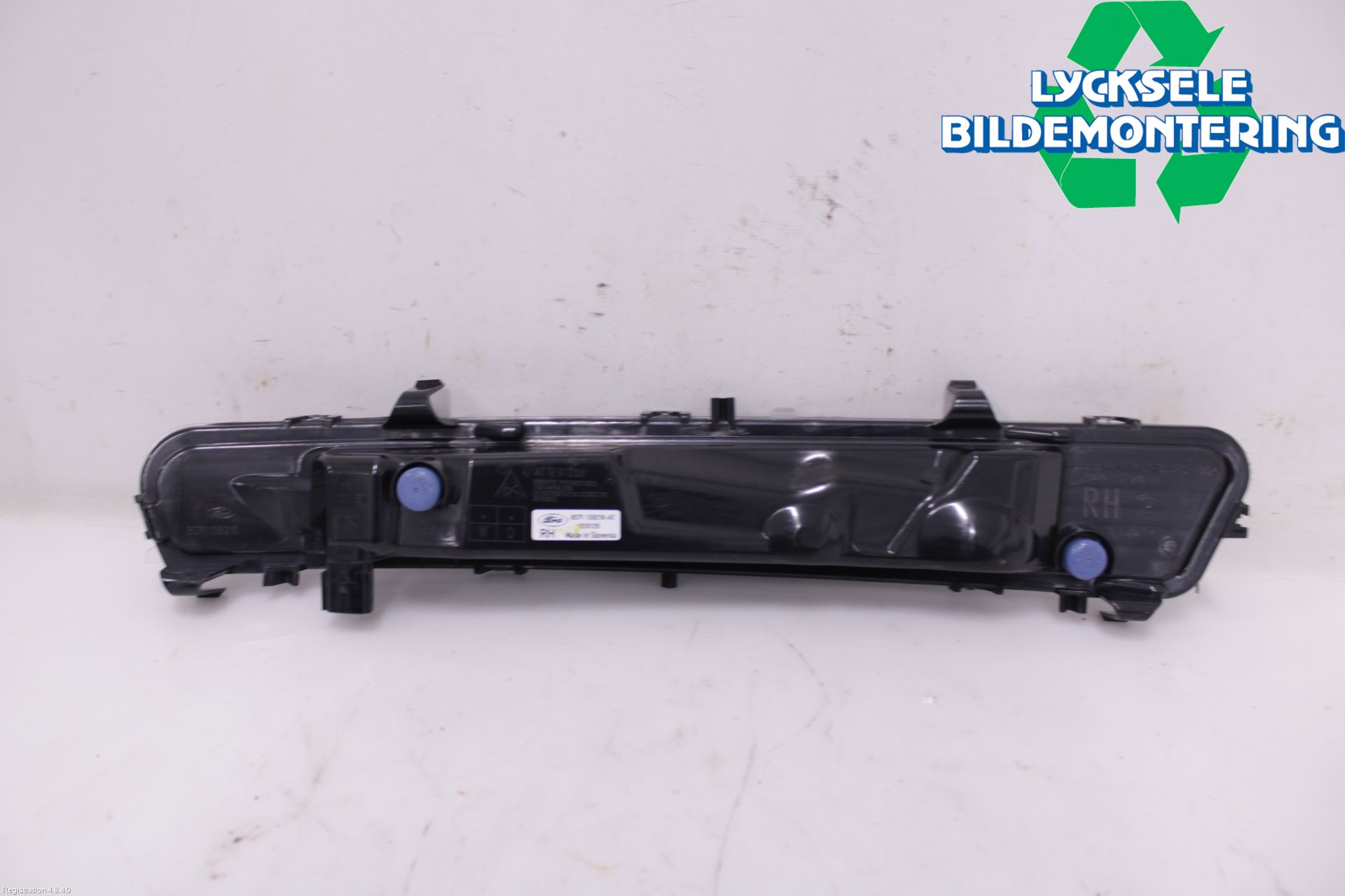 Ford MONDEO 07-15 Positionsljus Fram Hö