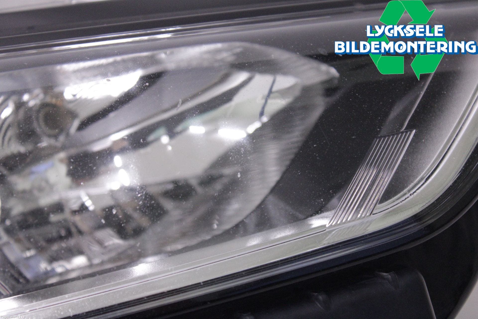 Ford MONDEO 15-22 Strålkastare Höger