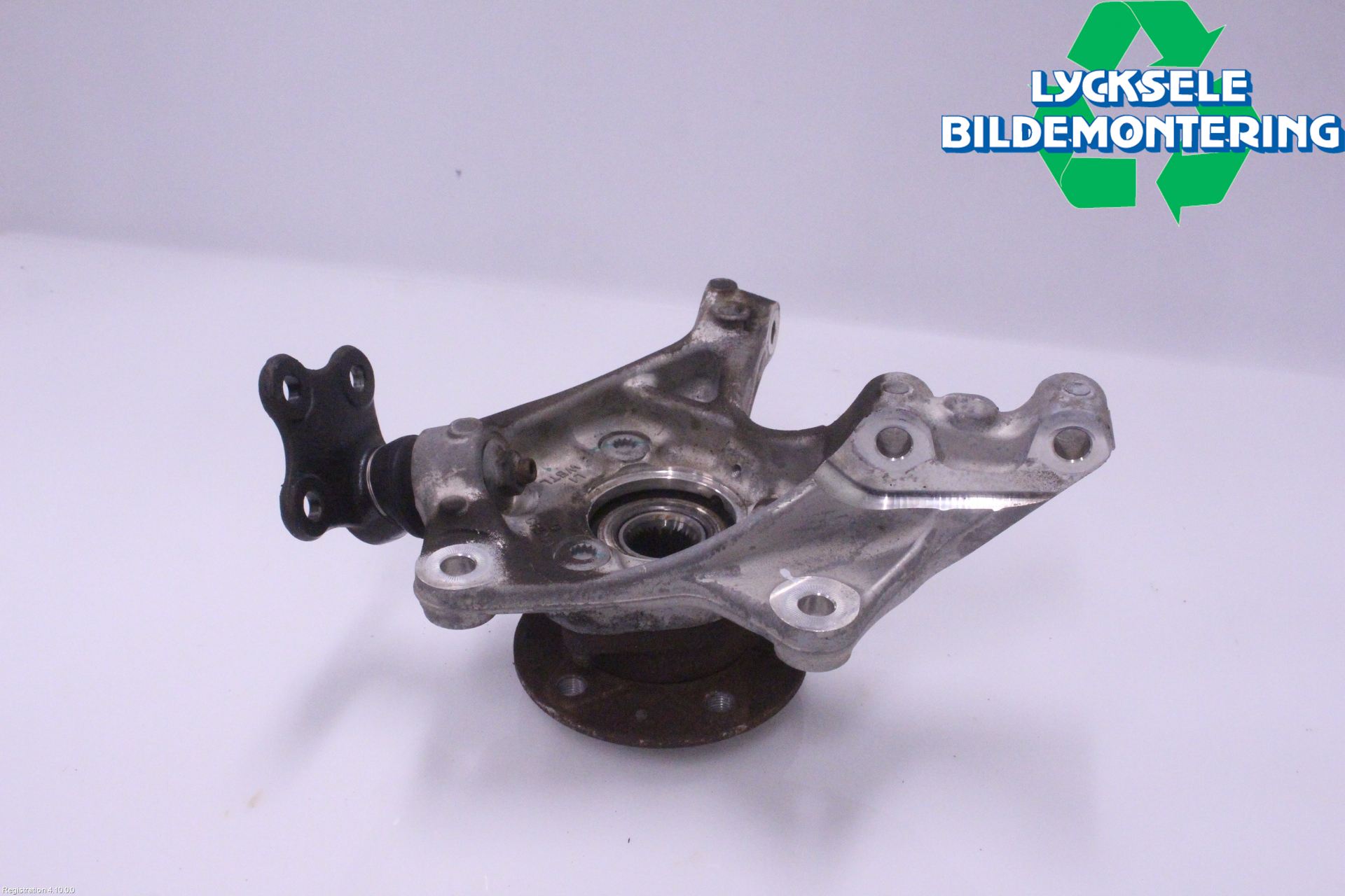 MG 3 HYBRID+ 25- Styrspindel Lagerhus Vä