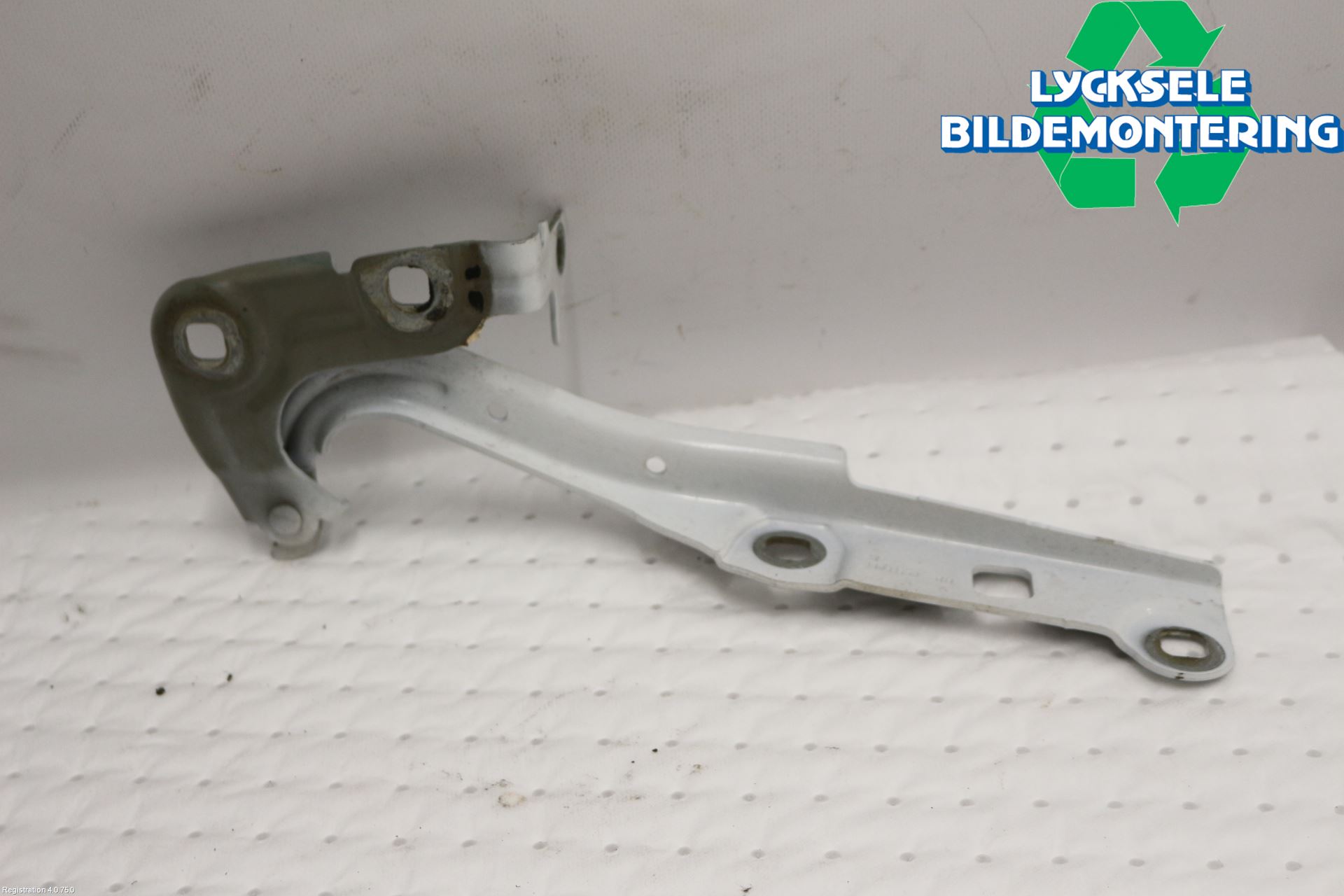 Opel ASTRA K 16-22 Huvgångjärn