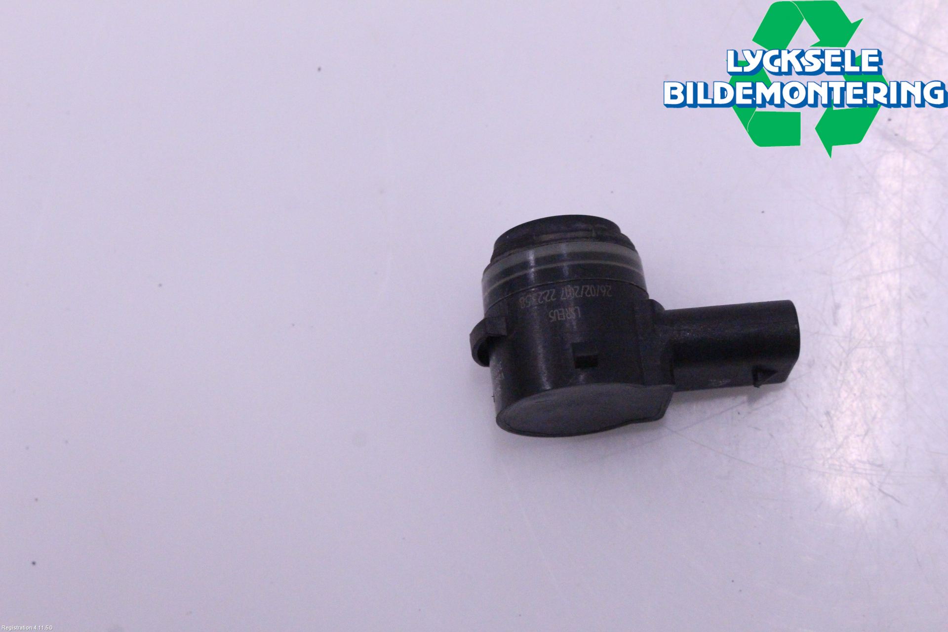 Volkswagen VW PASSAT 15-19 Parkeringshjälp Frontsensor