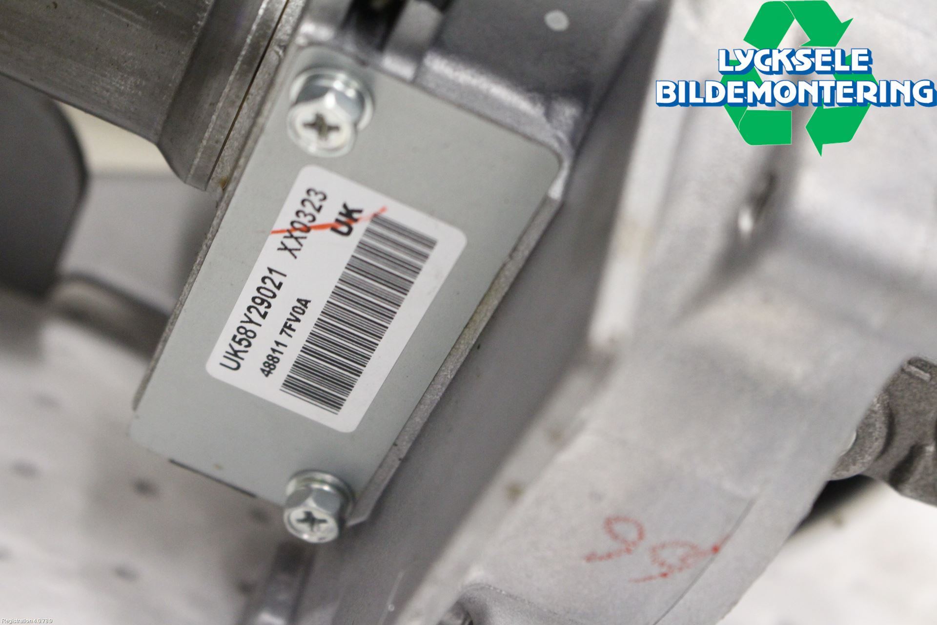 Nissan X-TRAIL 14-21 Rattaxelagg Med Inb Servo