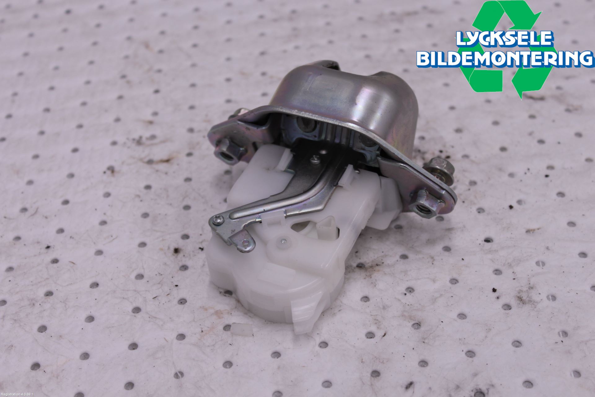 Subaru XV 12-17 Låskista Baklucka