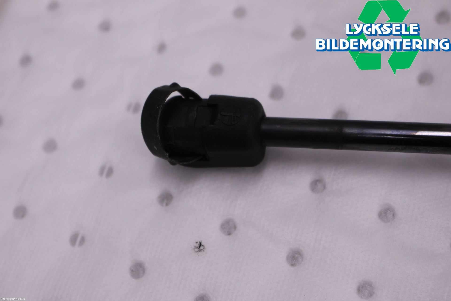 Volkswagen VW GOLF VI 09-13 Gasfjäder Baklucka