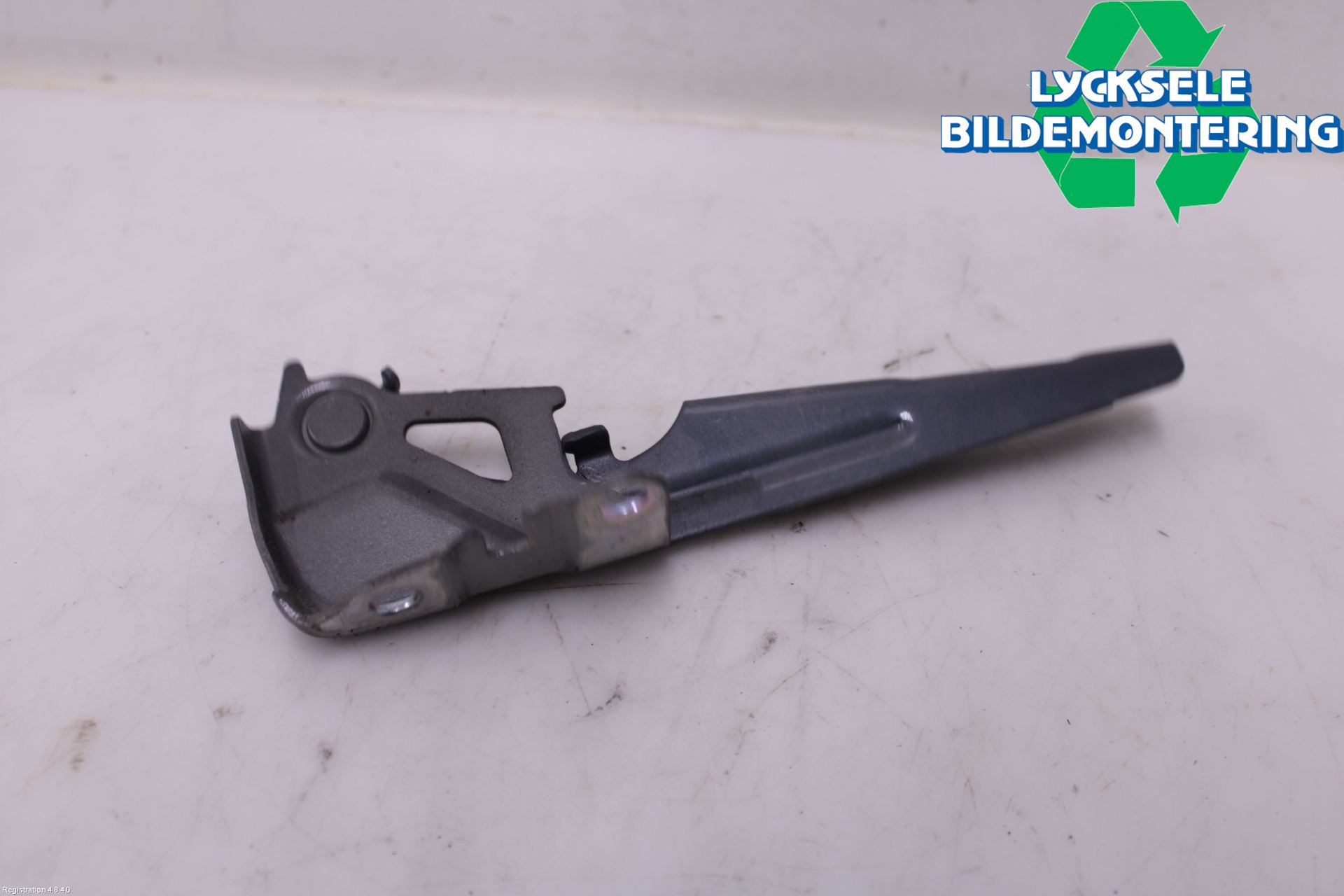 Isuzu D-MAX Huvgångjärn